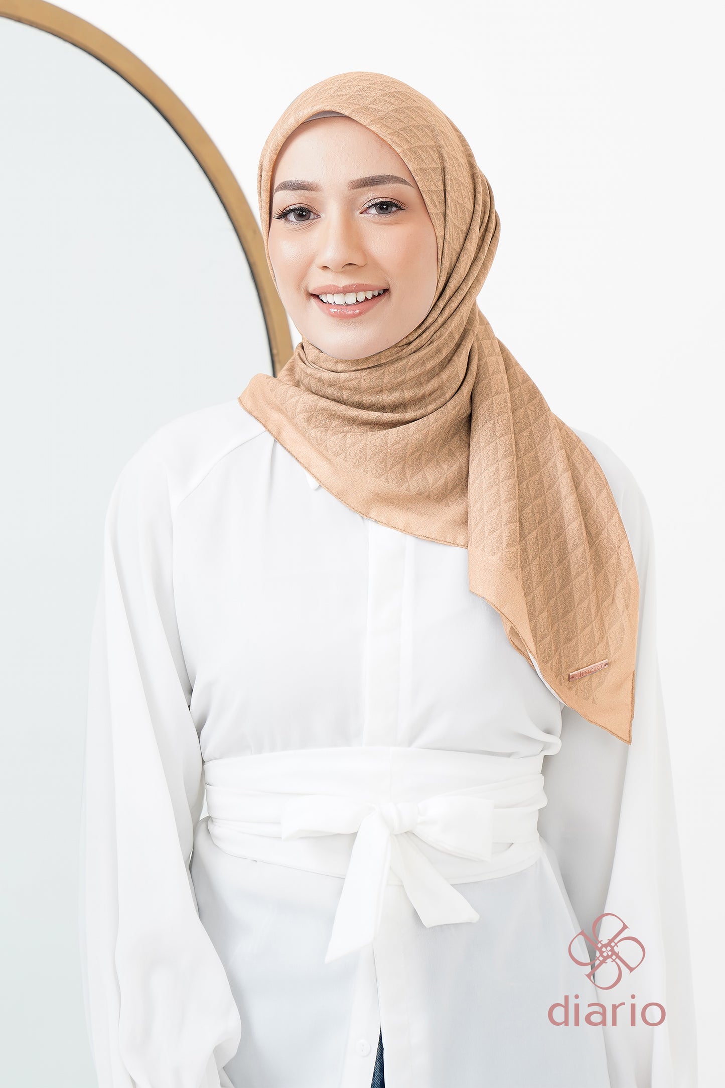 Diario - Ultrafine Elea Scarf Kerudung Segi Empat