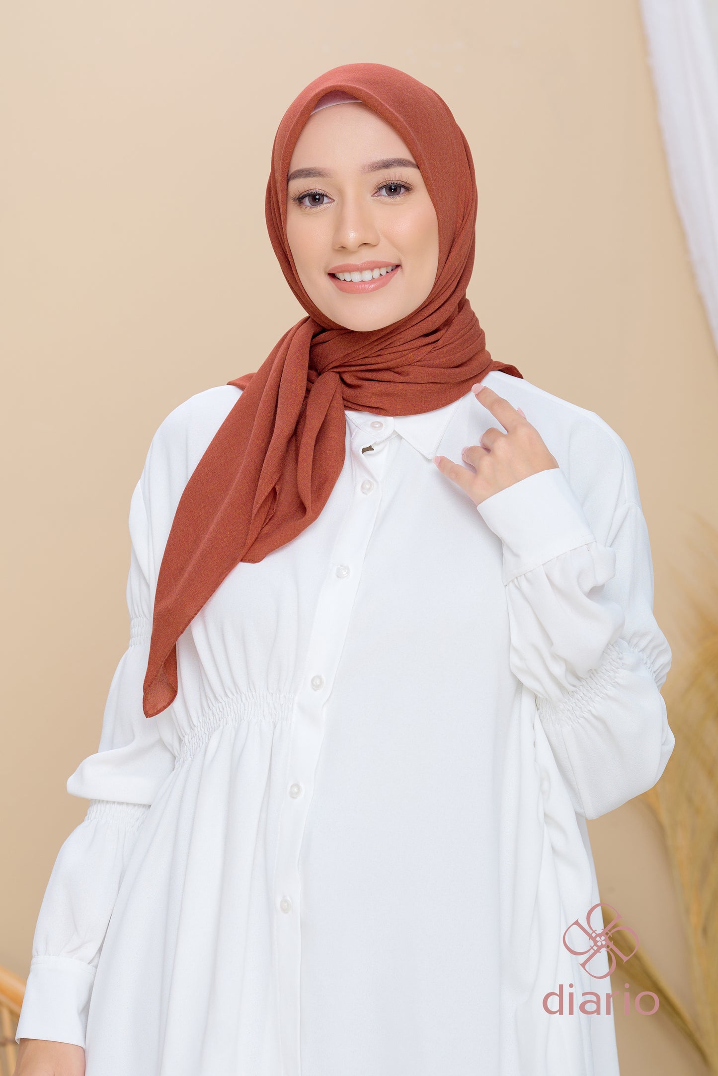 Diario - Kerudung Segi Empat Paris Premium Plain Scarf