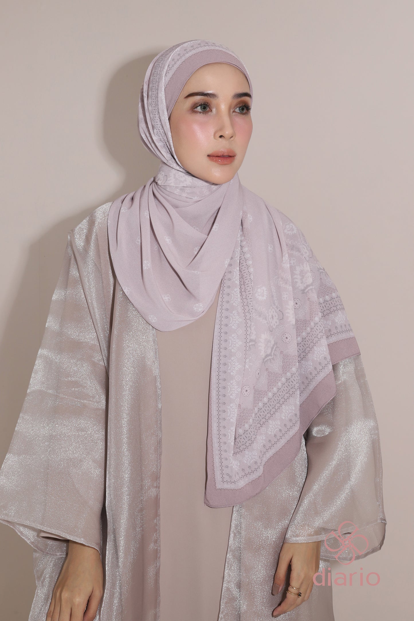 Diario x Hamidah - Pashmina Premium Mouna Series