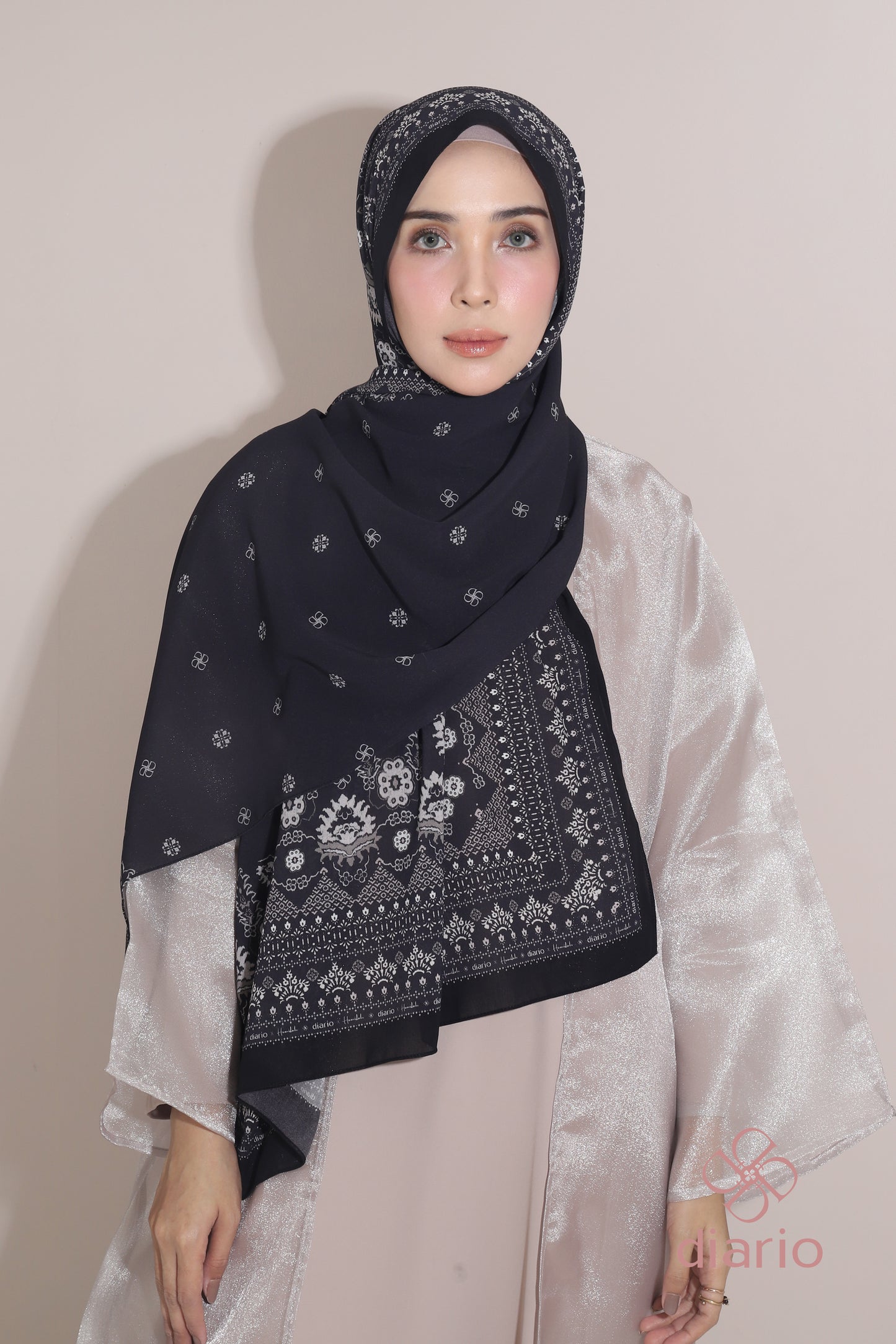 Diario x Hamidah - Pashmina Premium Mouna Series