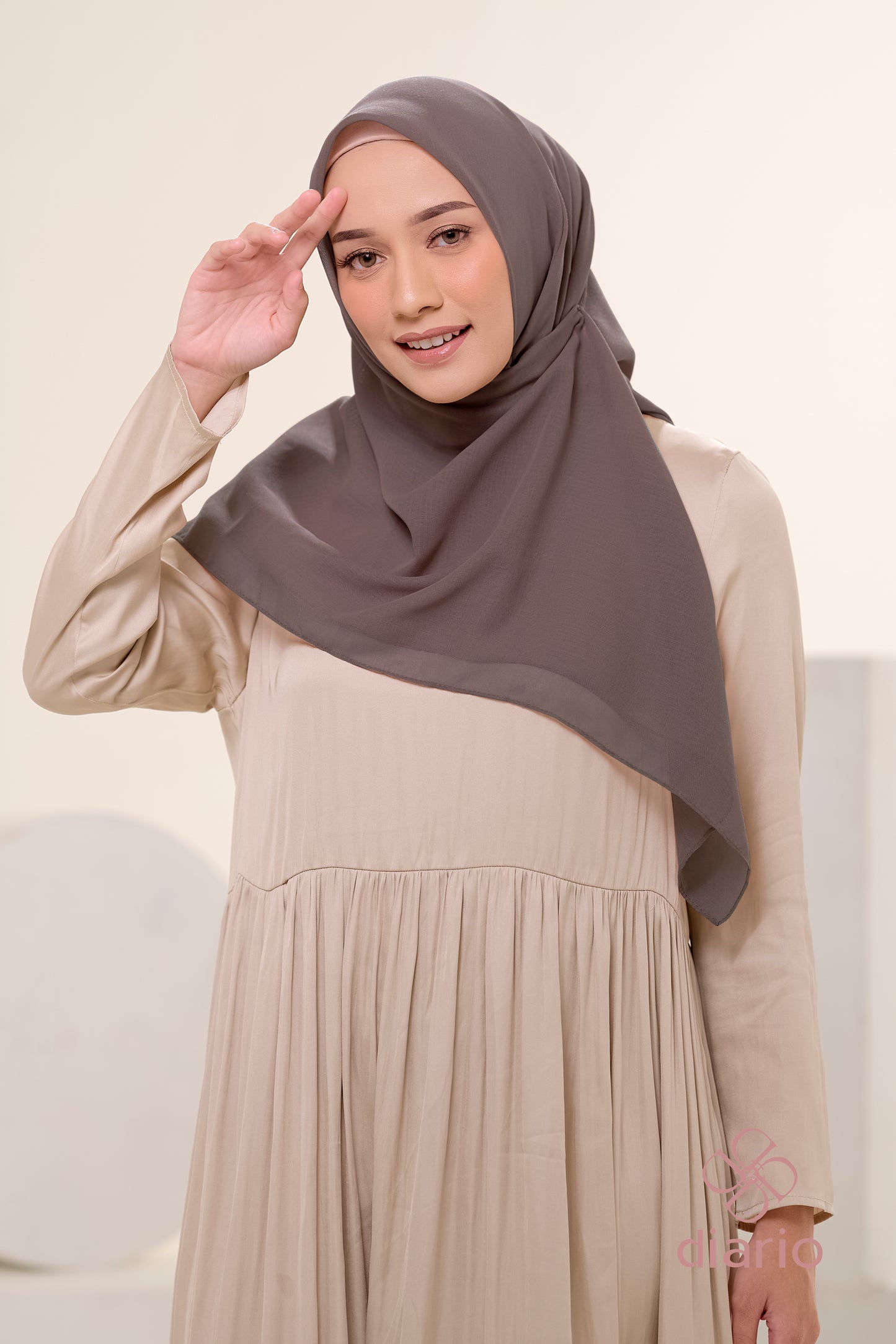 Diario - Kerudung Segi Empat Ultrafine Plain Scarf Voal Nude Series