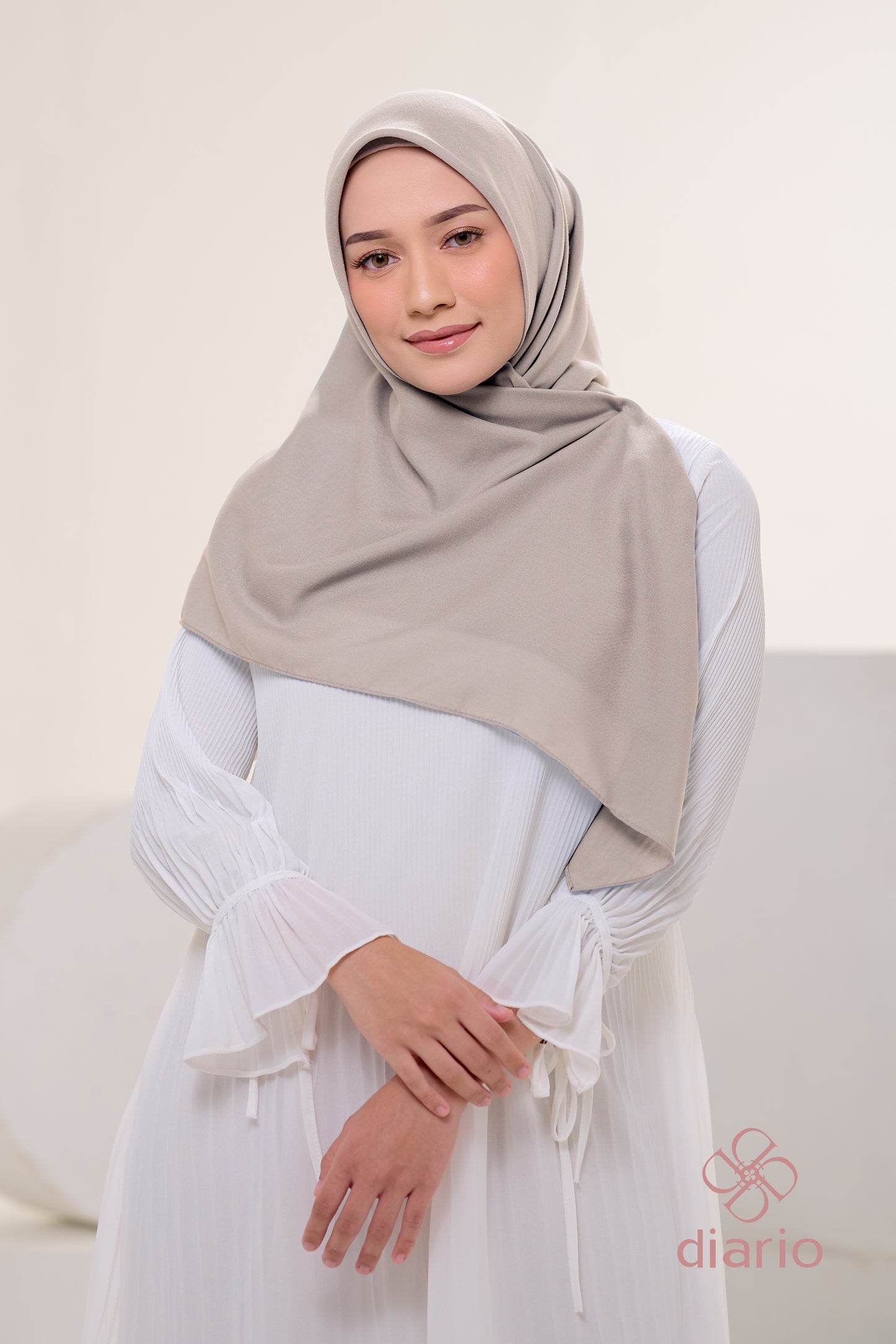Diario - Kerudung Segi Empat Ultrafine Plain Scarf Voal Nude Series