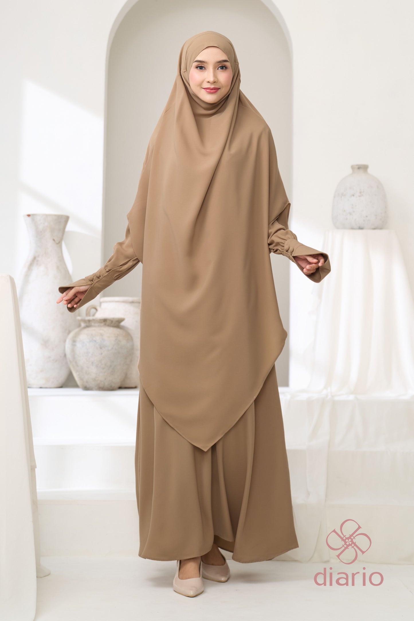 Diario - Yerra Abaya Set Khimar Haji dan Umrah