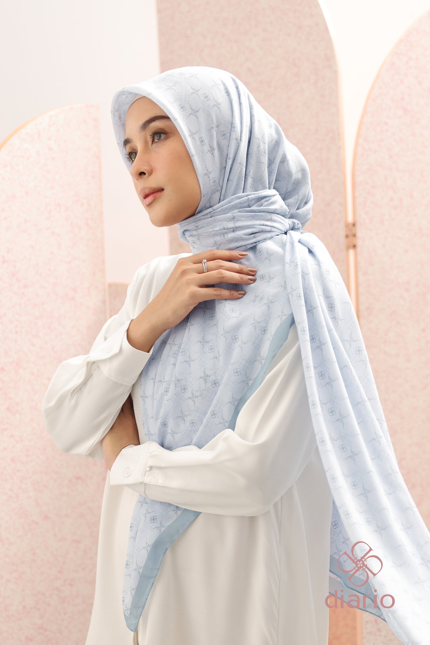 Diario - Ultrafine Athalia Scarf Kerudung Segi Empat