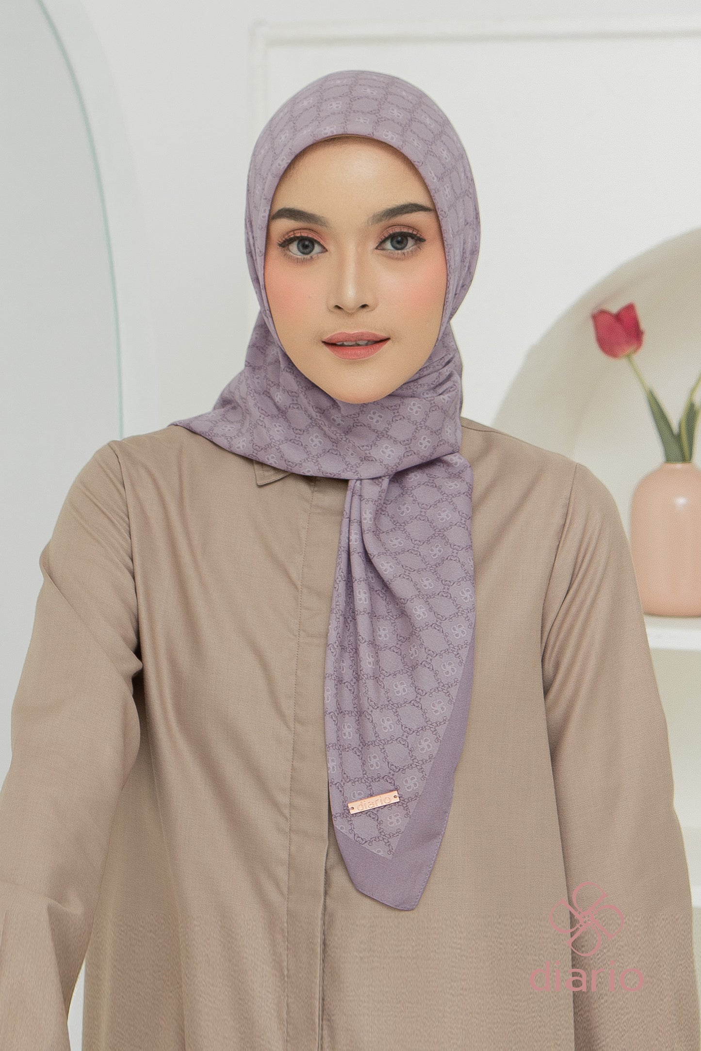 Diario - Ultrafine Ferisha Scarf Kerudung Segi Empat