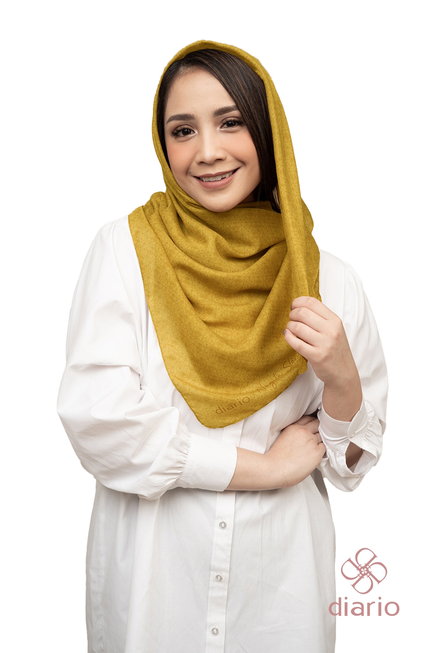 Diario x Nagita Slavina - Ultrafine Plain Scarf Kerudung Segi Empat