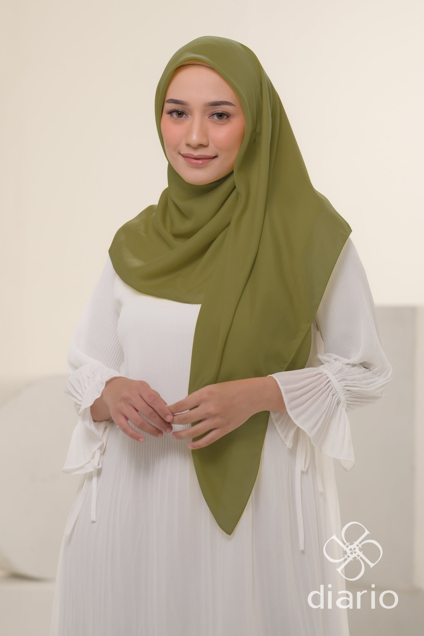 Diario - Kerudung Segi Empat Ultrafine Plain Scarf Voal Green Series