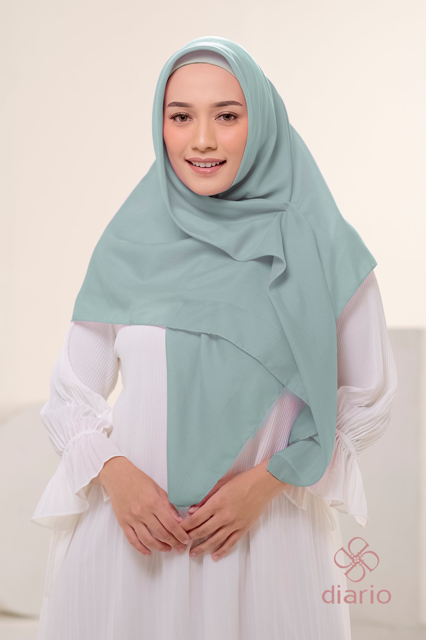 Diario - Kerudung Segi Empat Ultrafine Plain Scarf Voal Green Series