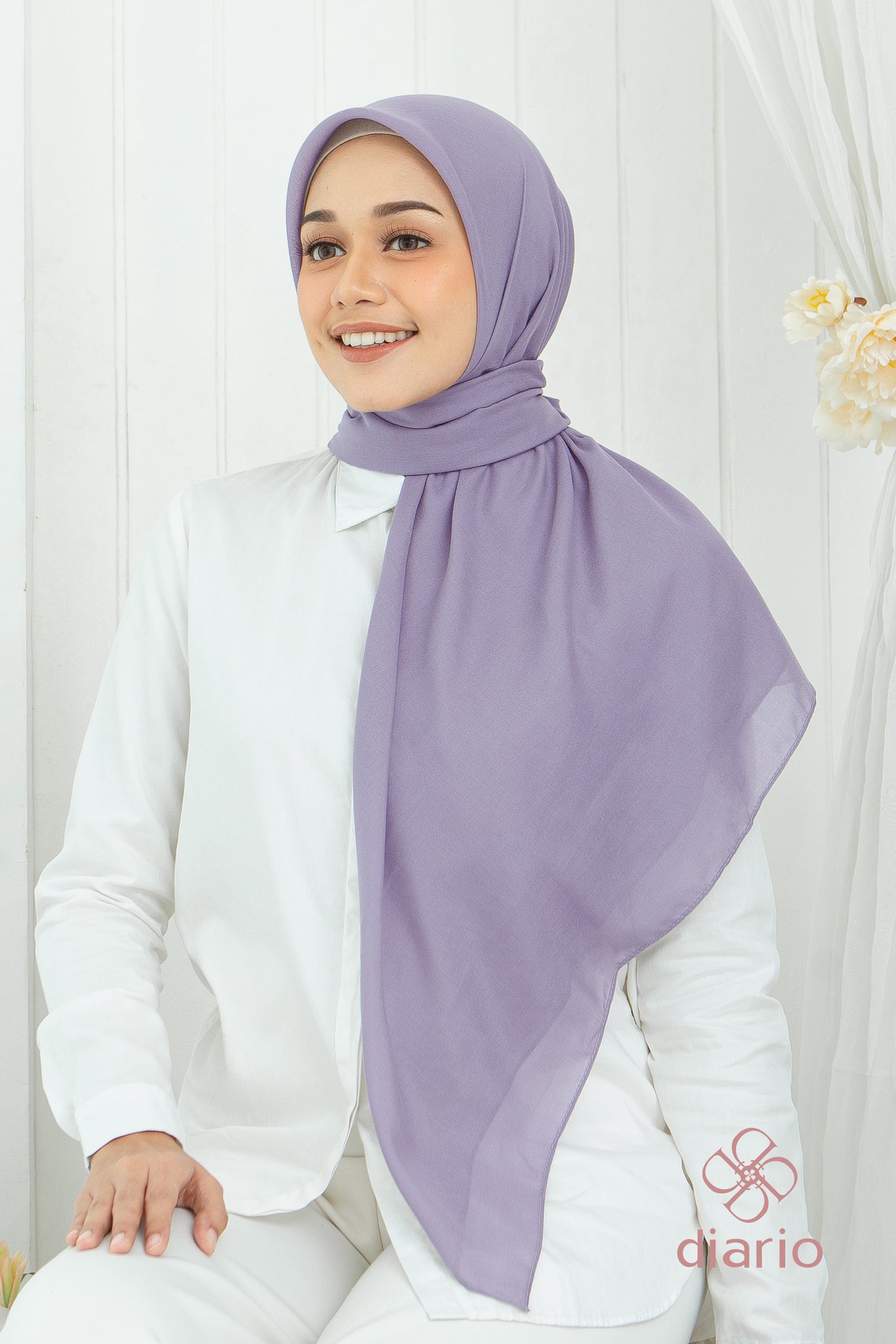 Diario - Kerudung Segi Empat Ultrafine Plain Scarf Purple Series