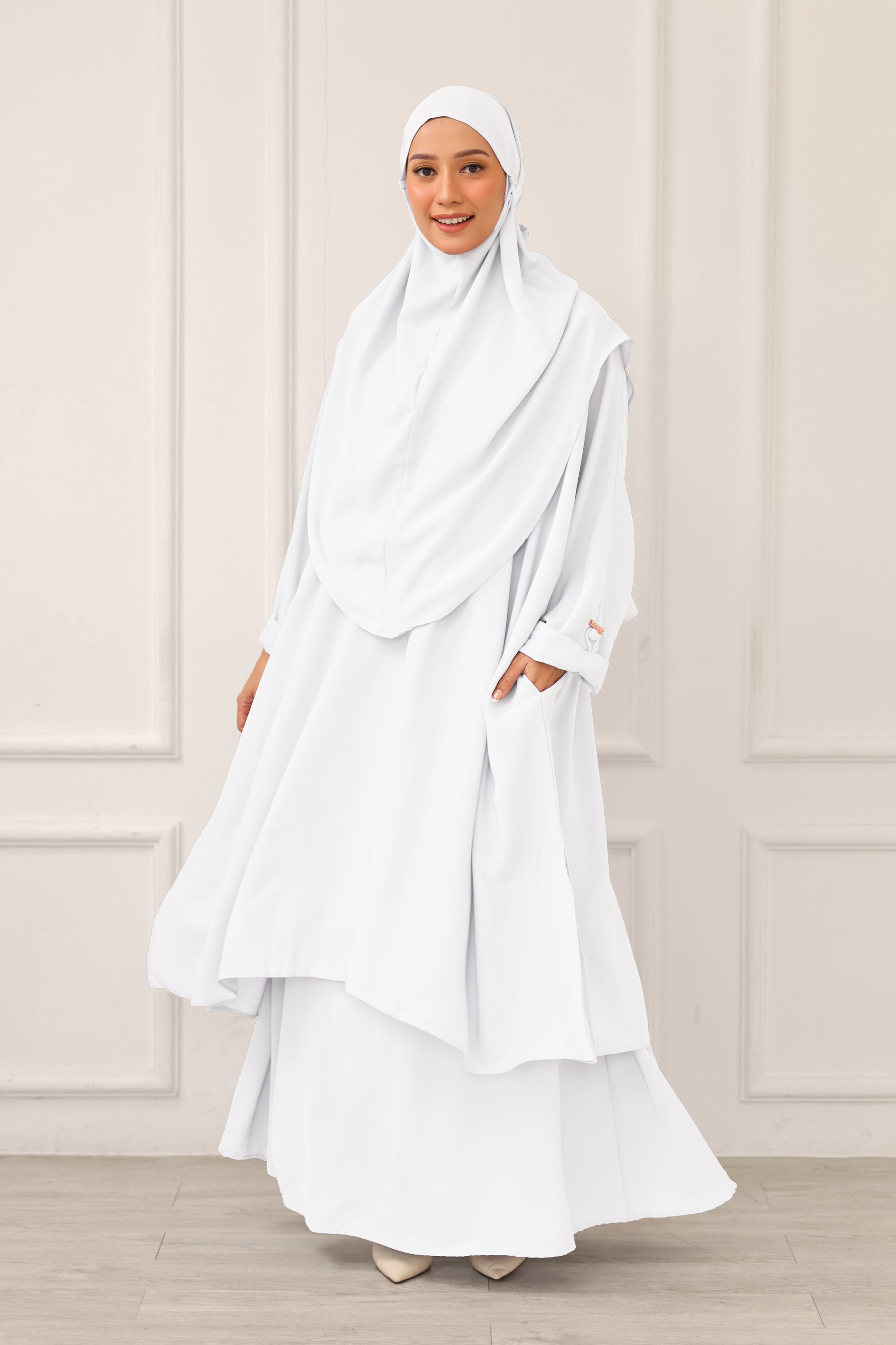Giani Abaya Tunik Set Khimar Haji dan Umrah