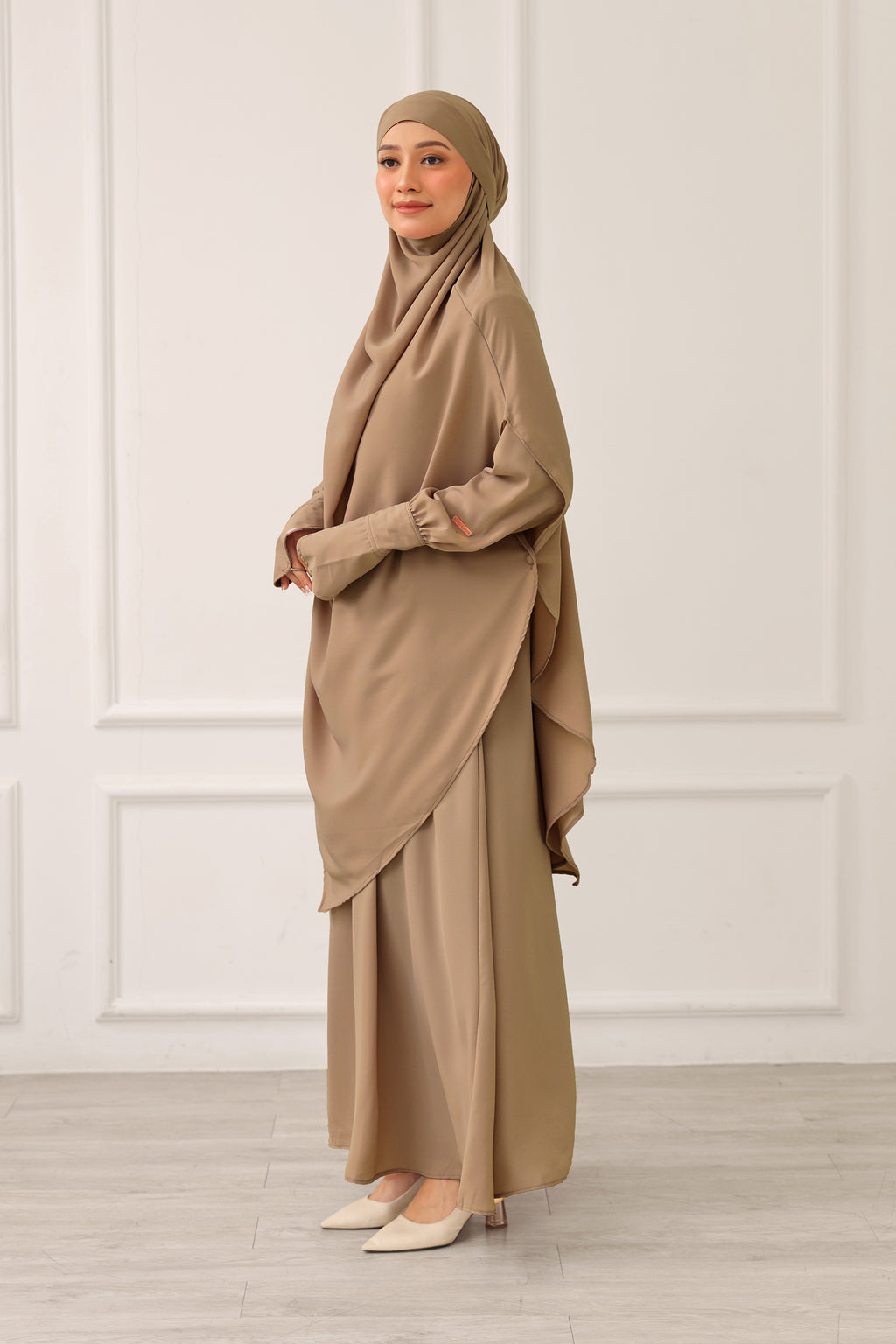 Yerra Abaya Set Khimar Haji dan Umrah