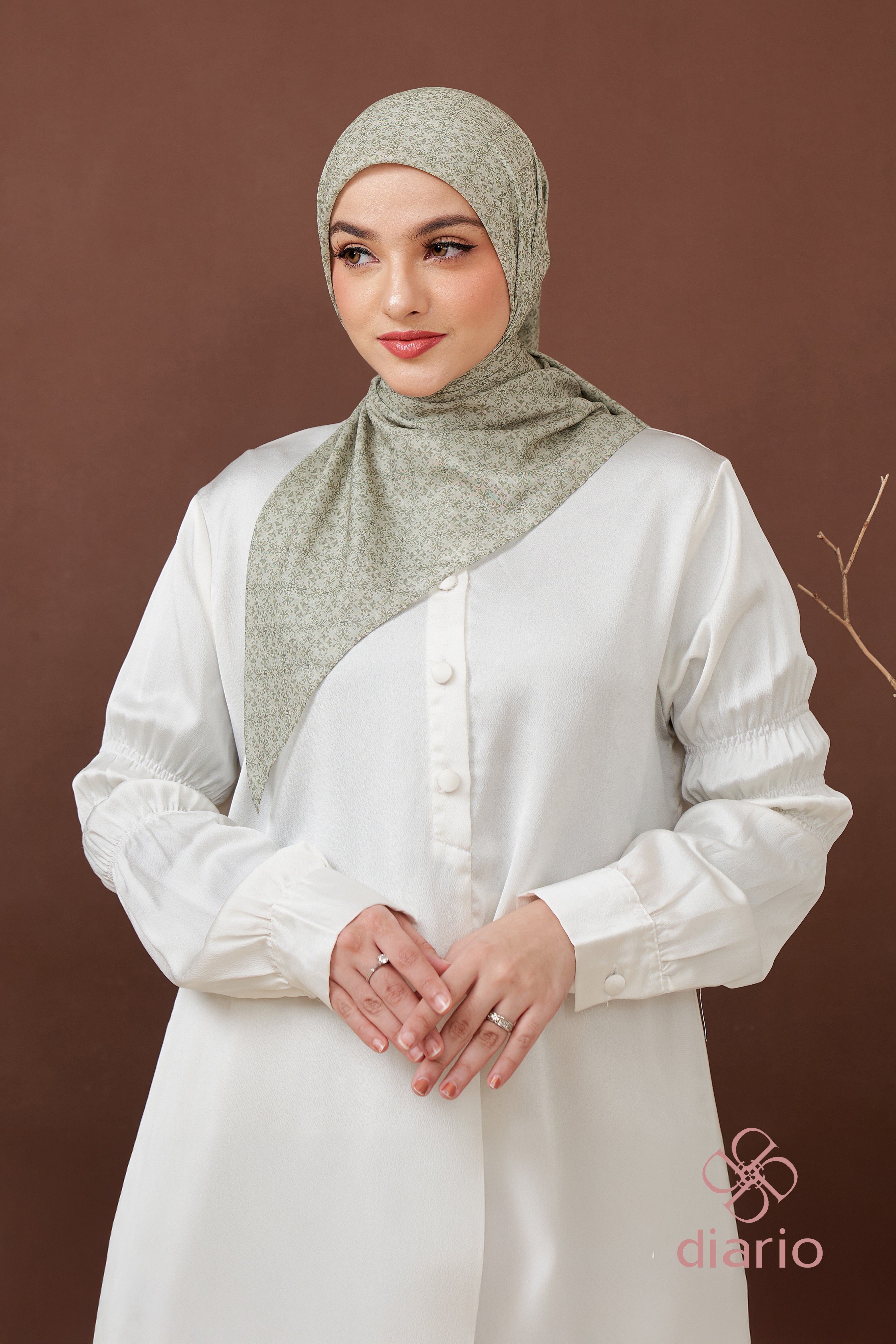 Diario - Ultrafine Aliya Scarf Kerudung Segi Empat