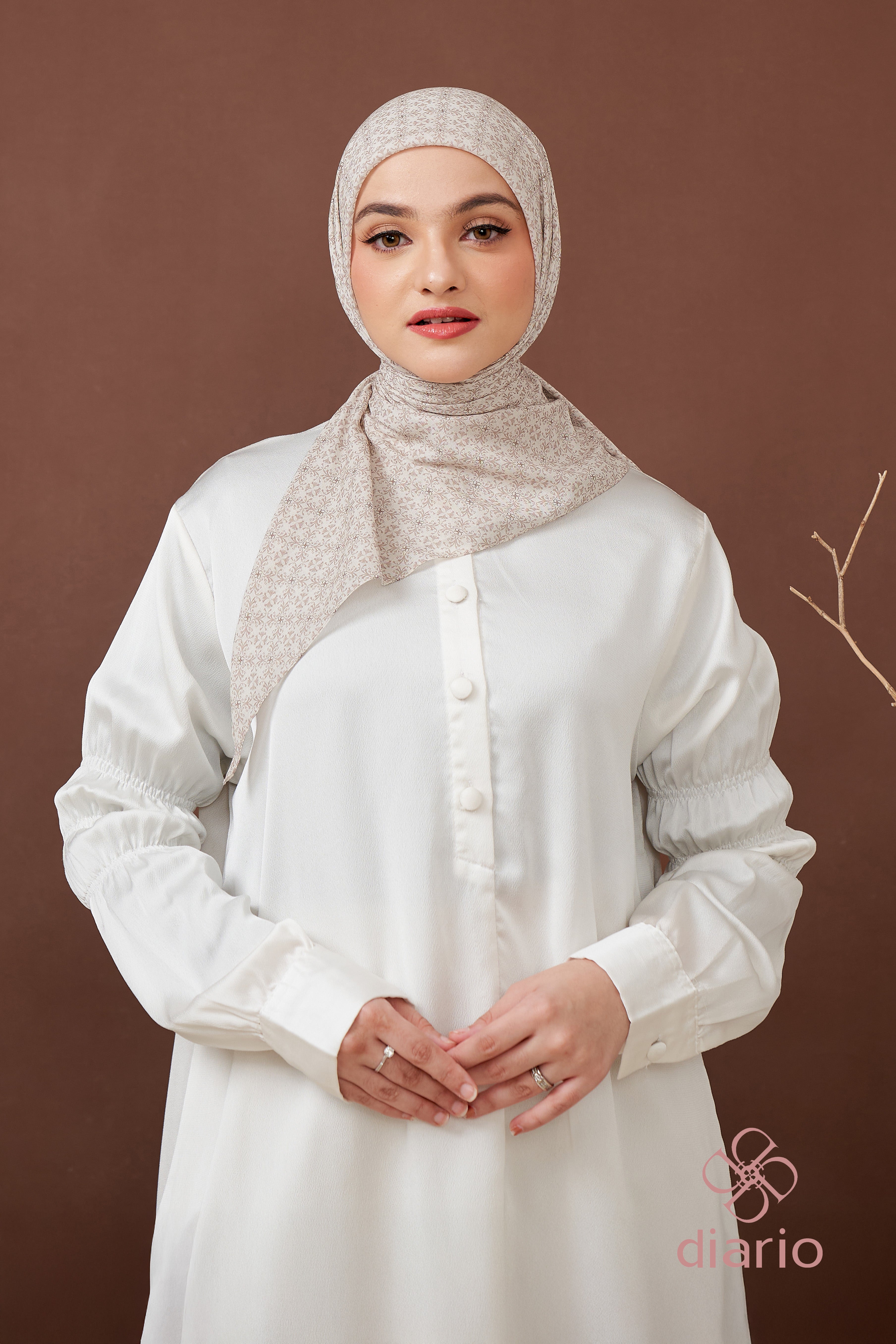 Diario - Ultrafine Aliya Scarf Kerudung Segi Empat