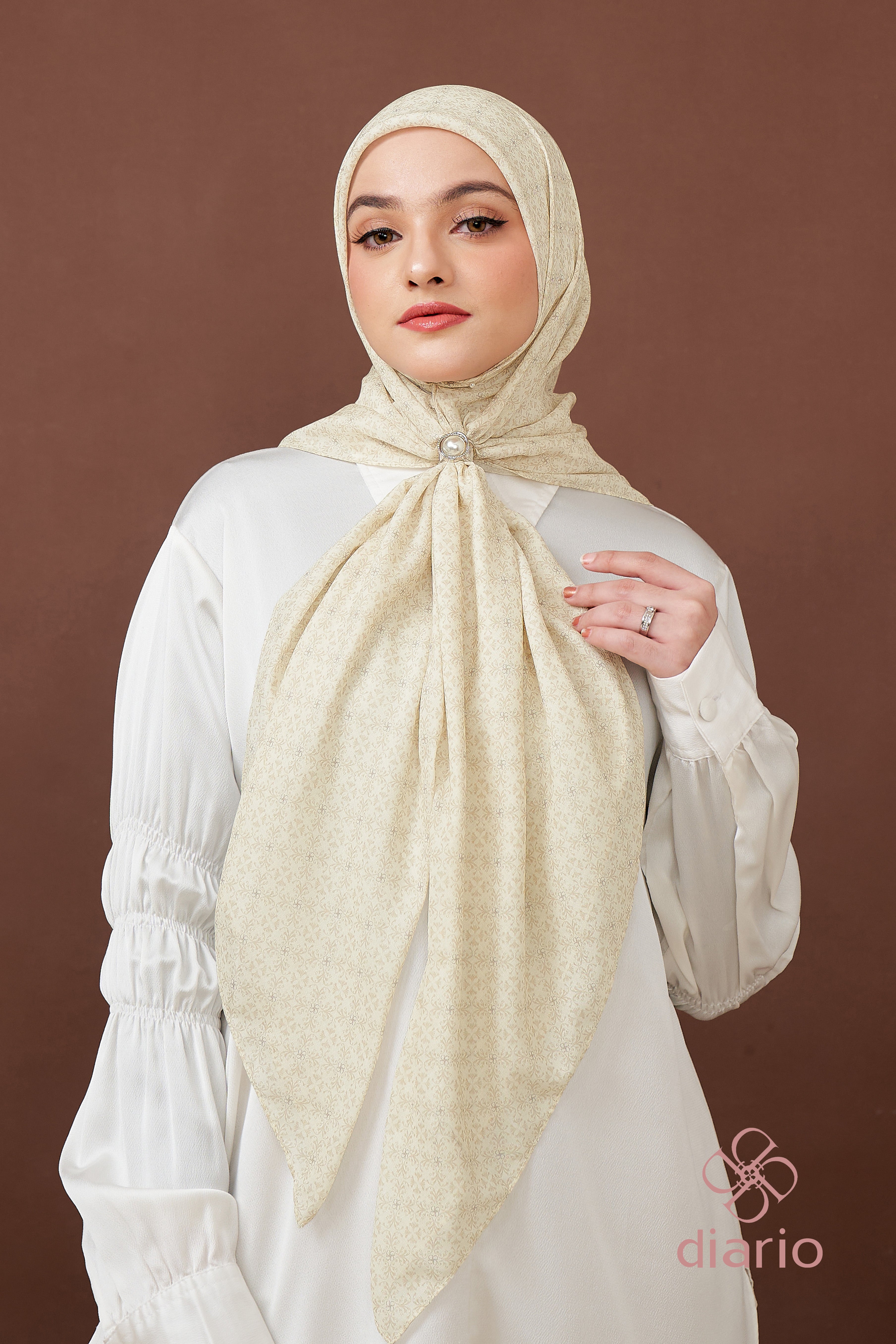 Diario - Ultrafine Aliya Scarf Kerudung Segi Empat