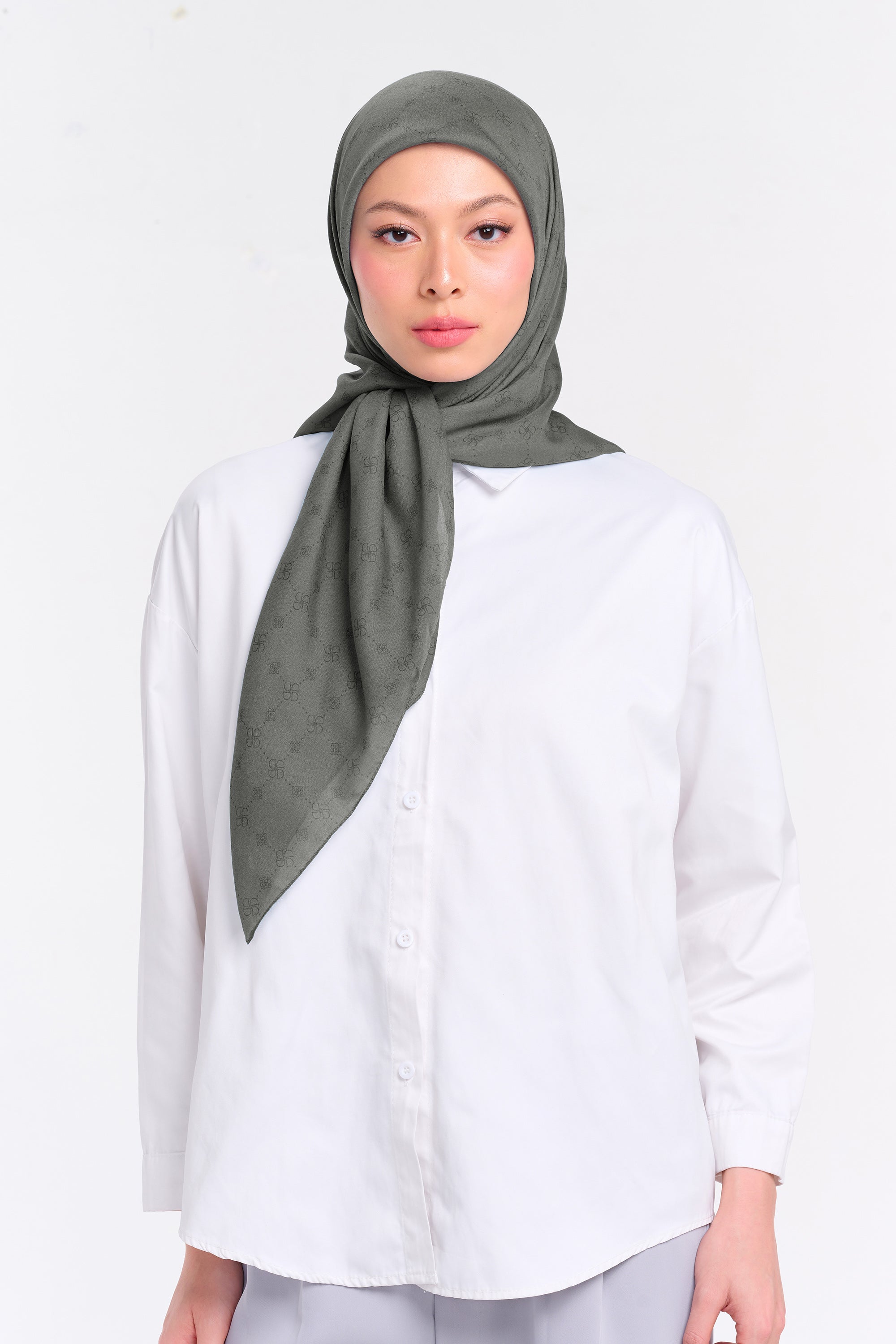 Ultrafine Amara Scarf Kerudung Segi Empat