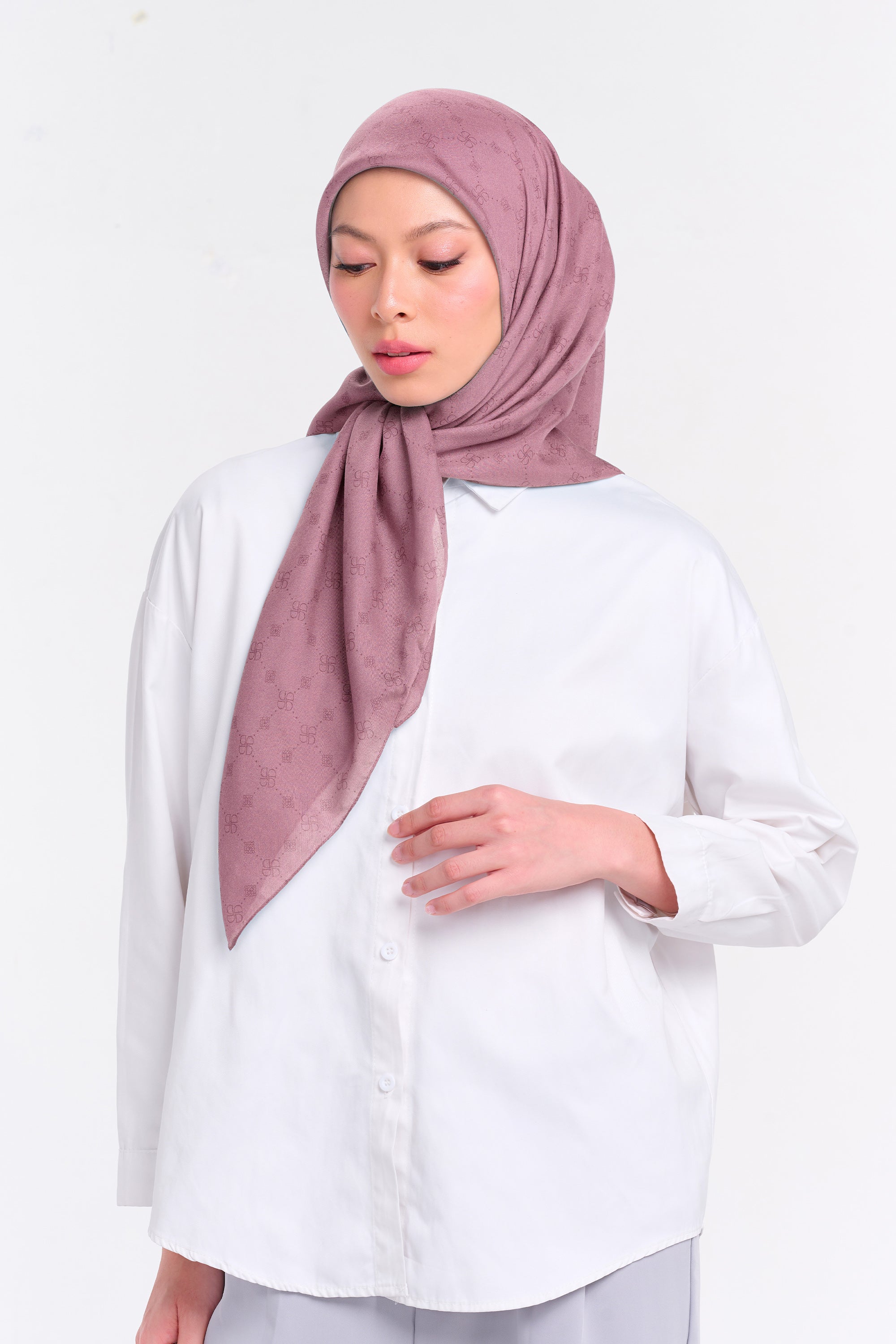 Ultrafine Amara Scarf Kerudung Segi Empat