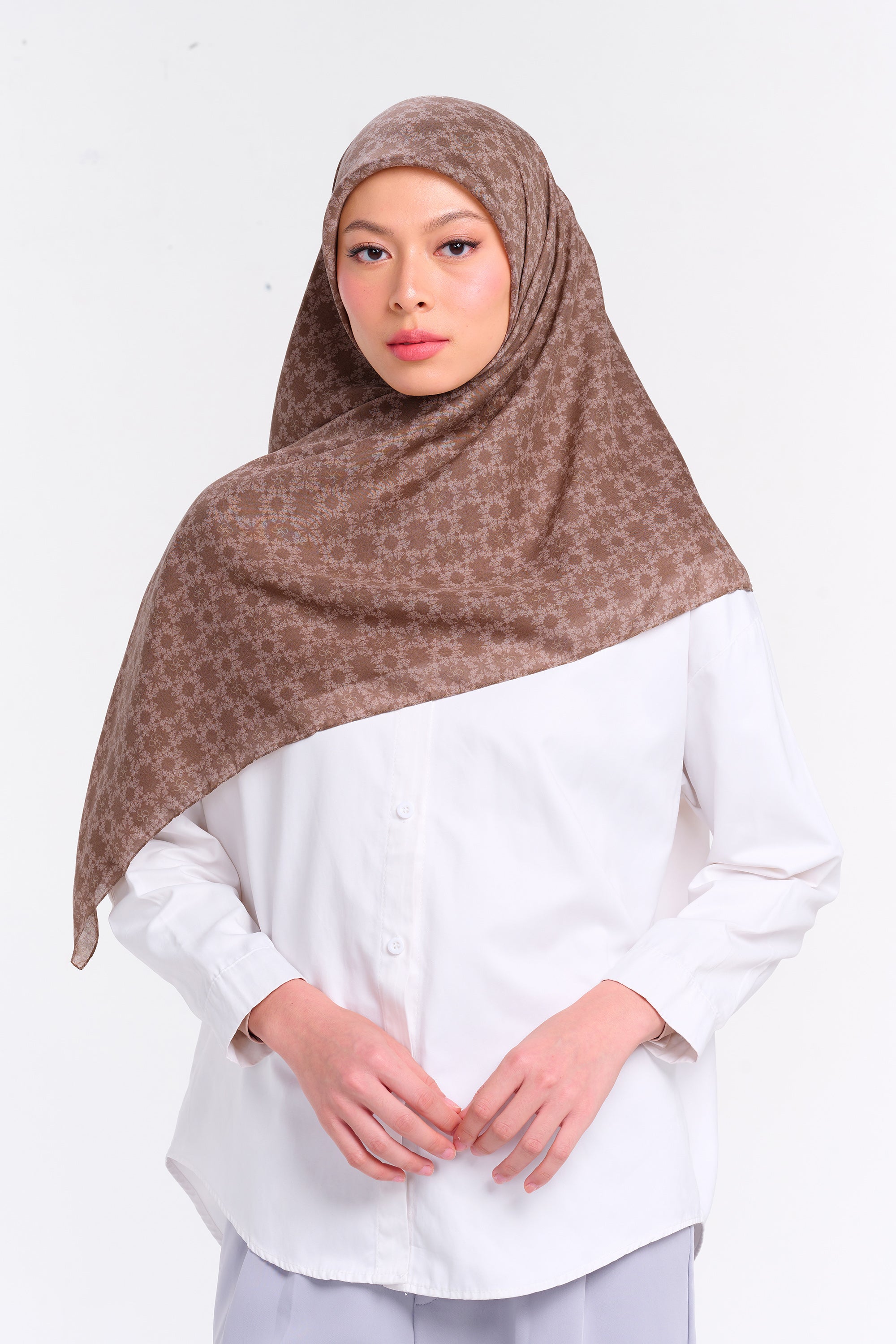 Ultrafine Callista Scarf Kerudung Segi Empat