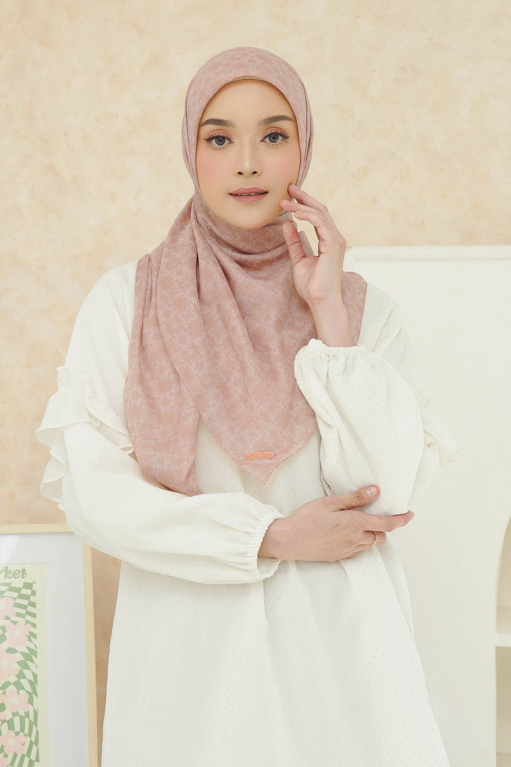 Ultrafine Callista Scarf Kerudung Segi Empat