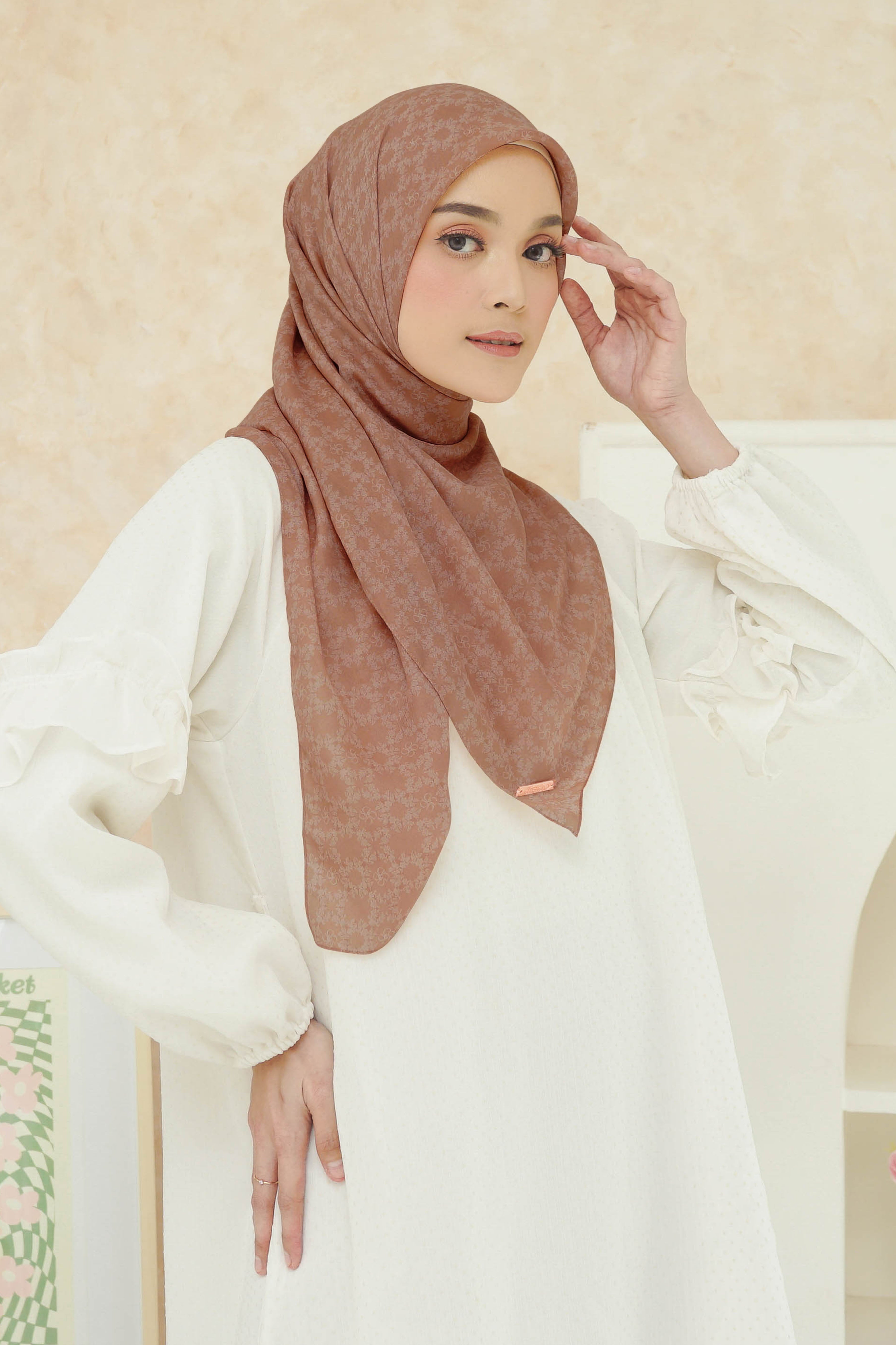 Ultrafine Callista Scarf Kerudung Segi Empat