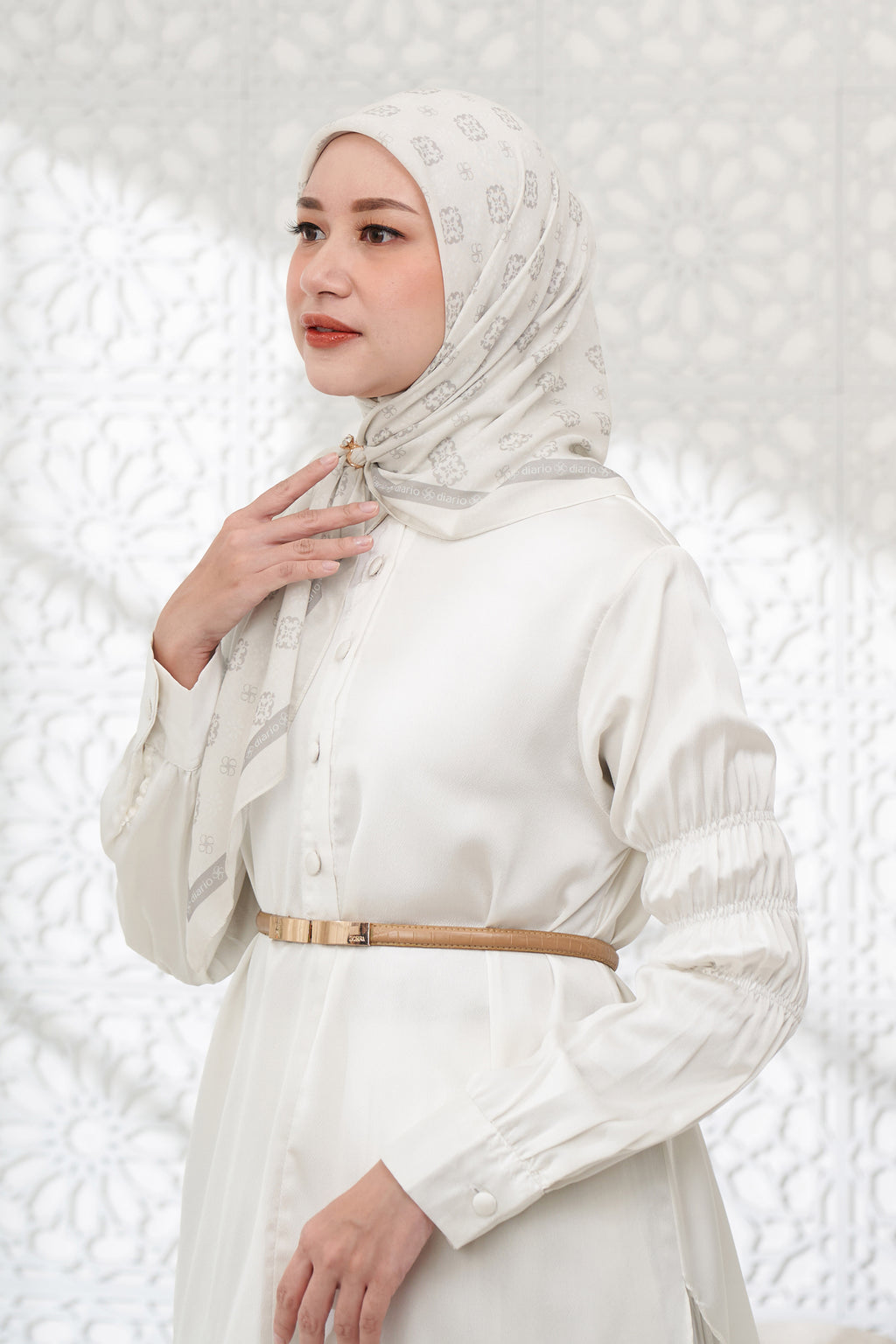 Ultrafine Camillia Scarf Kerudung Segi Empat