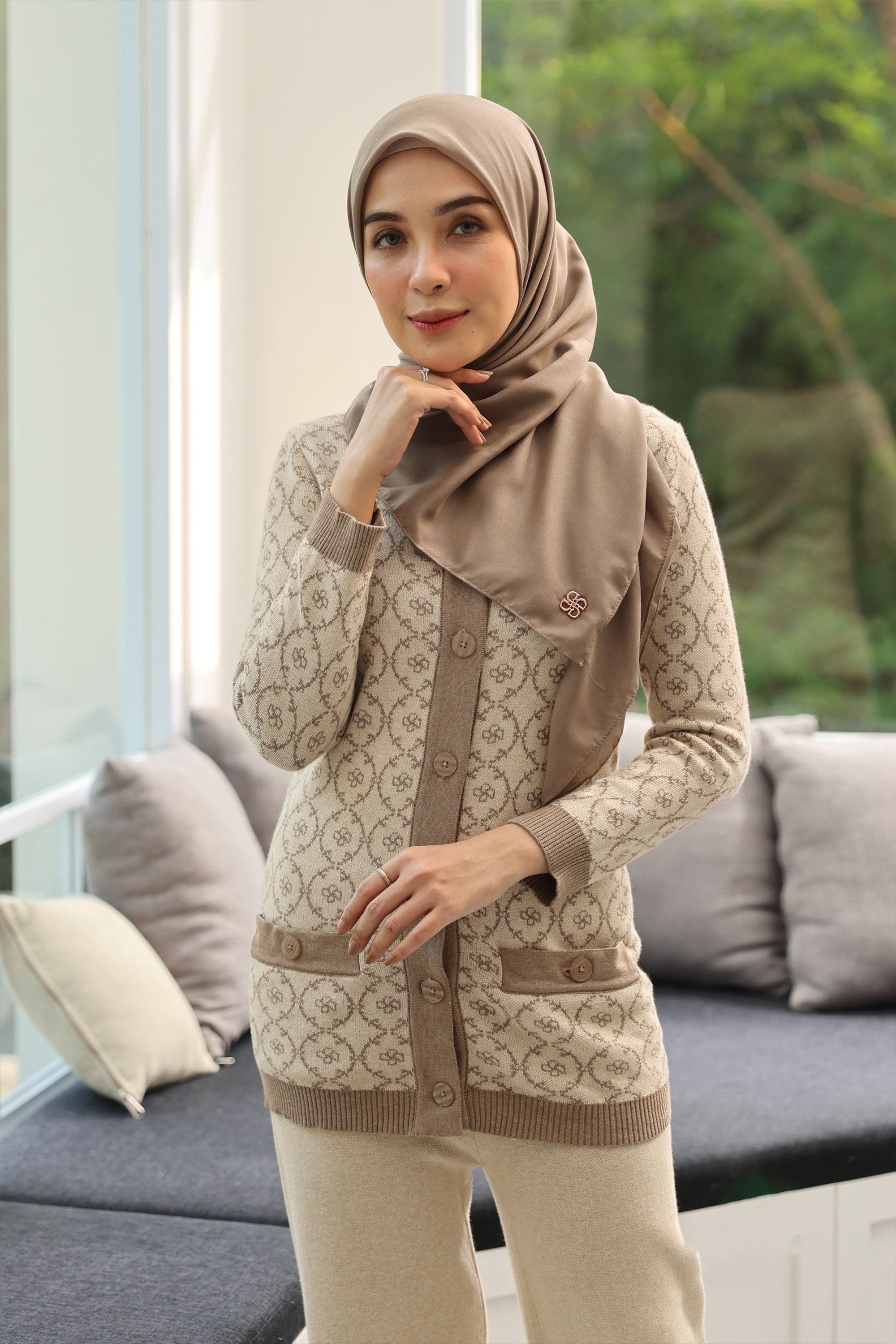 Cardigan Knit Ileana