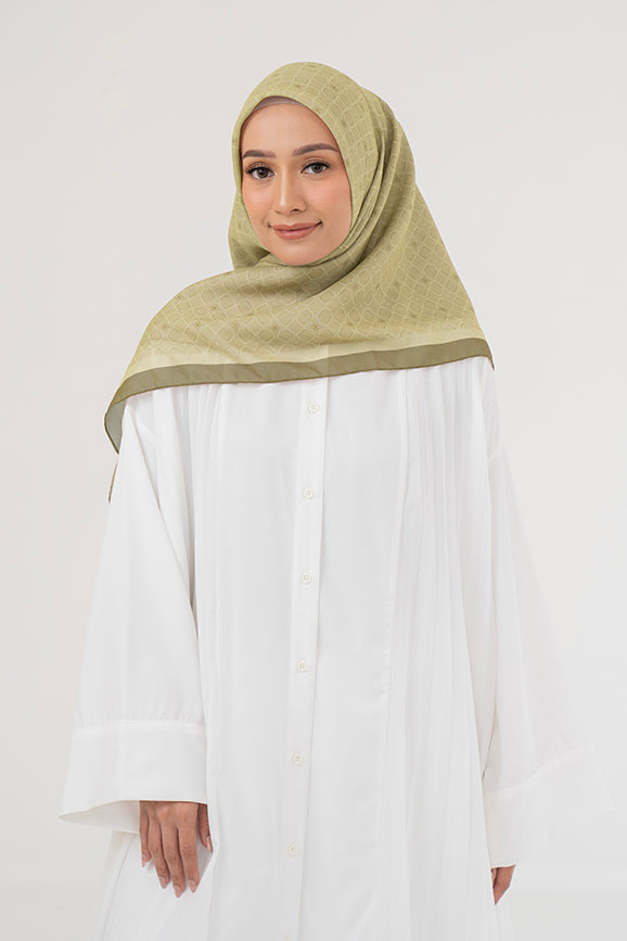 Diario - Ultrafine Cellia Scarf Kerudung Segi Empat