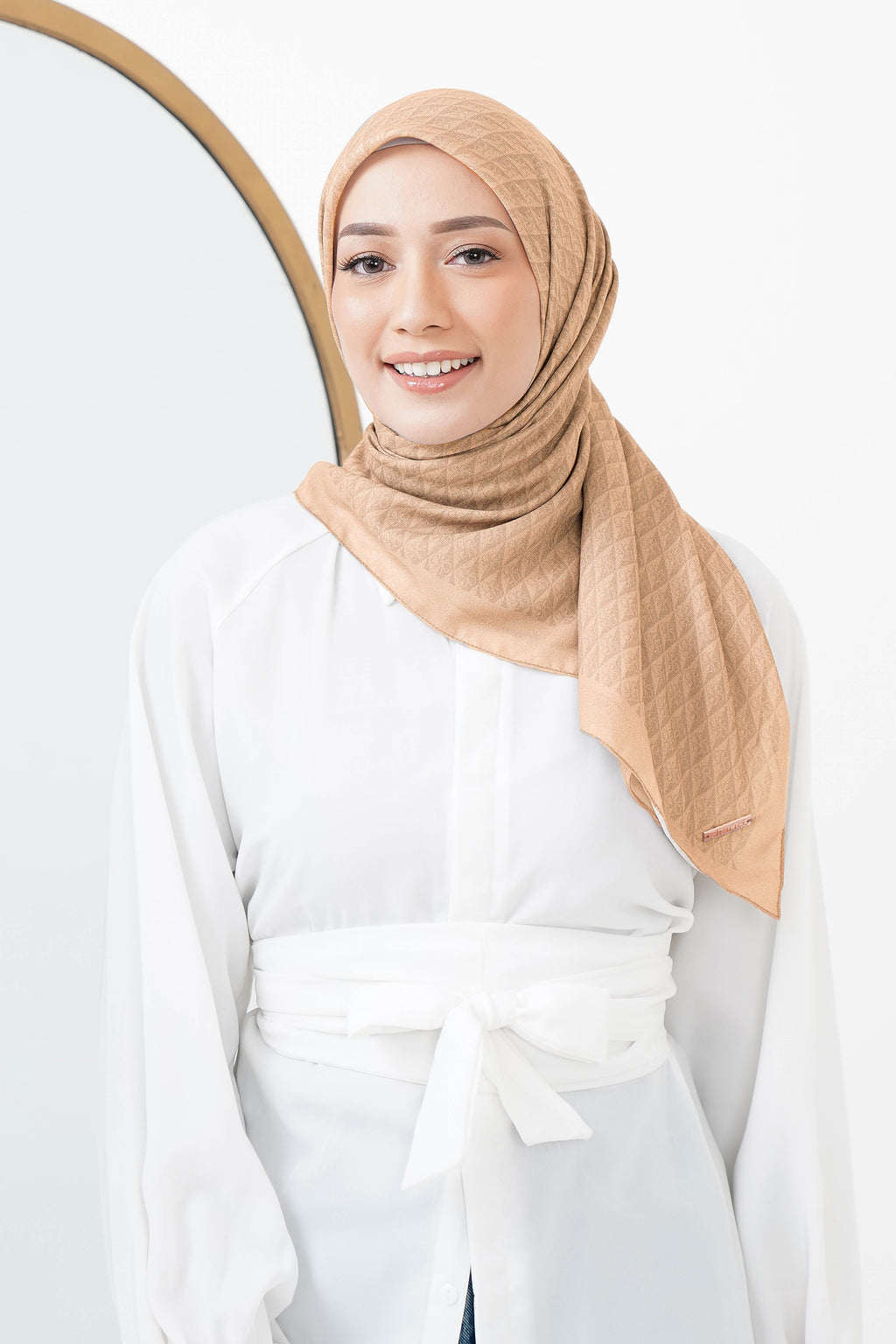 Ultrafine Elea Scarf Kerudung Segi Empat