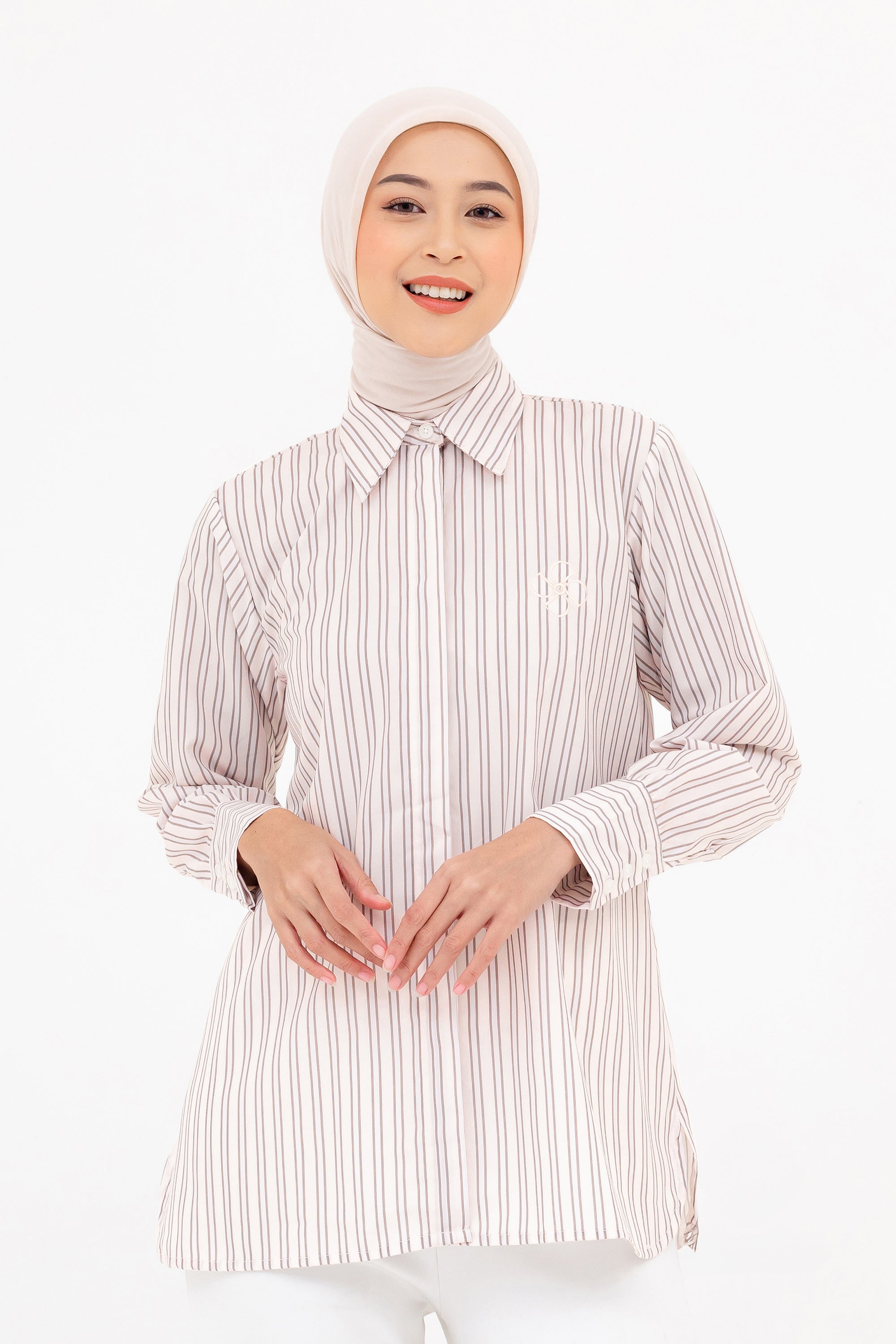 Kemeja Wanita Eveline Series