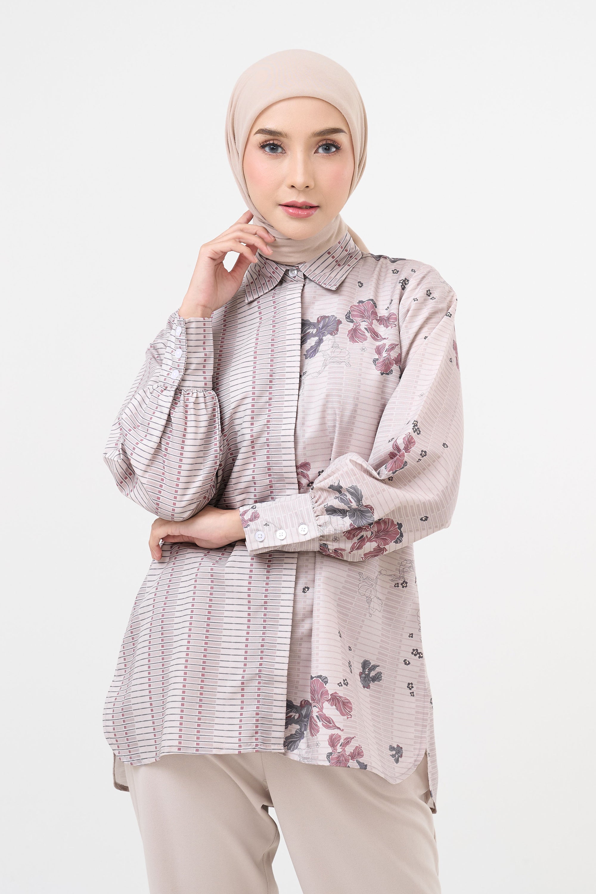 Kemeja Wanita Fiona Series