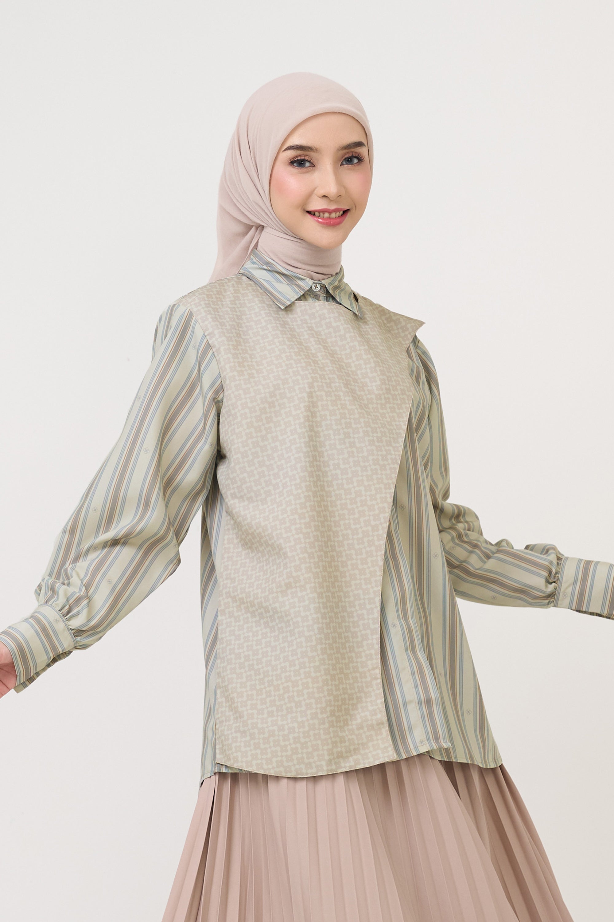 Kemeja Wanita Helena  Series