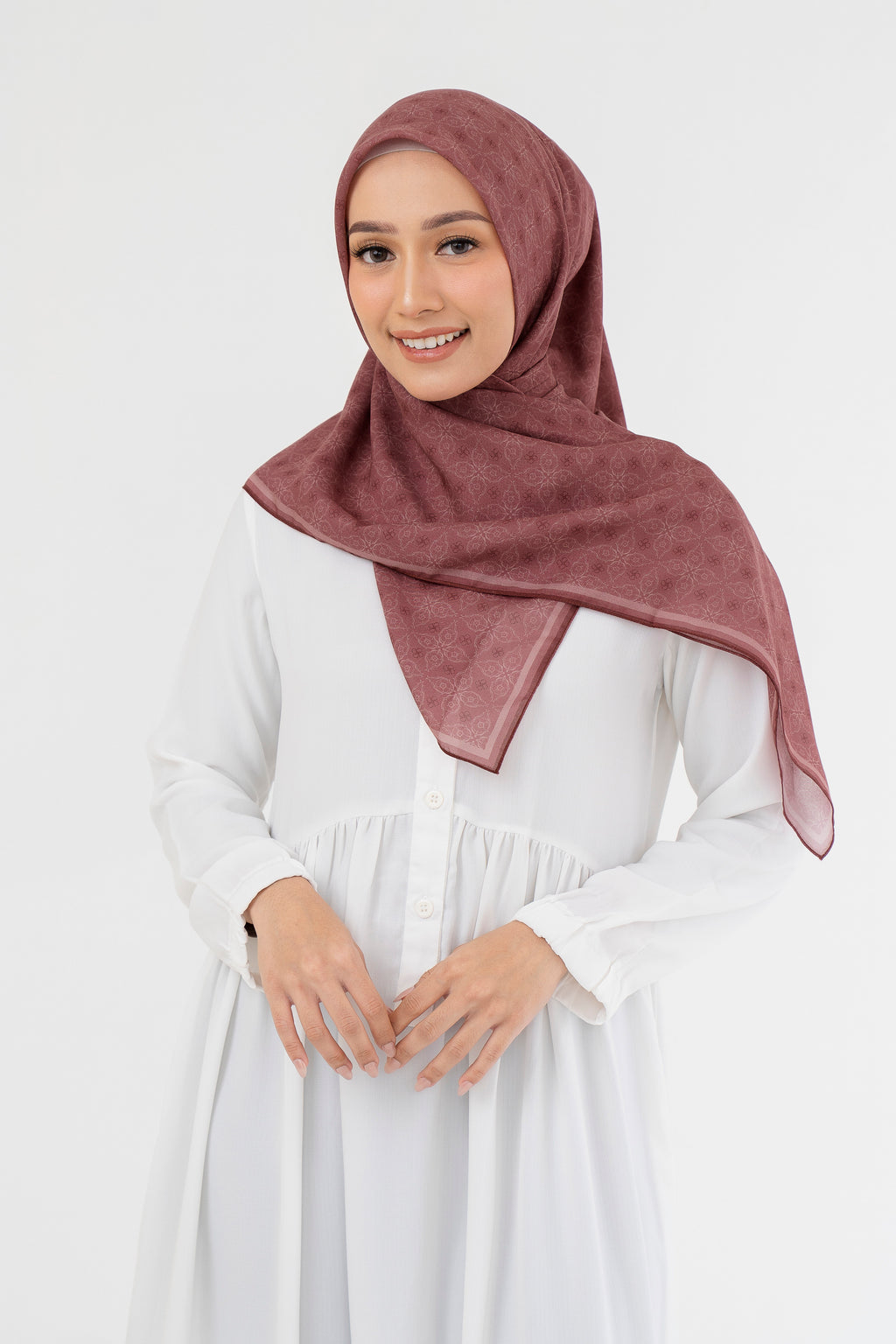 Ultrafine Luna Scarf Kerudung Segi Empat
