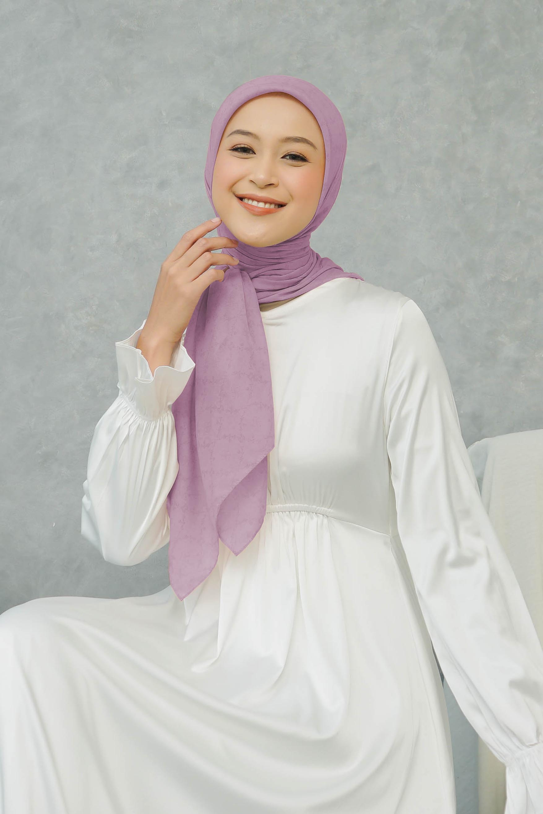 Ultrafine Ileana Scarf Kerudung Segi Empat