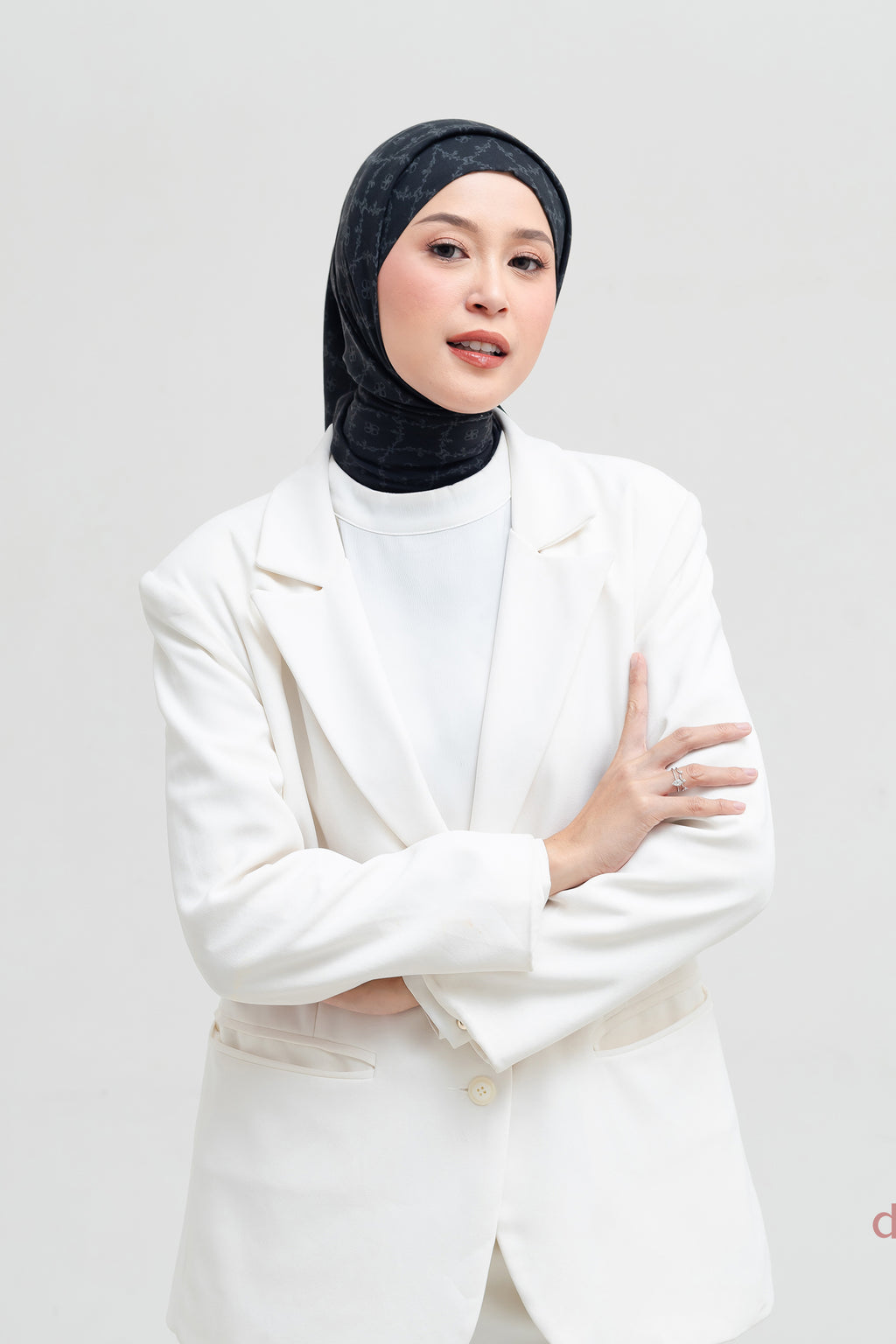 Ultrafine Ileana Hijab Khimar Bandana Khiban Premium