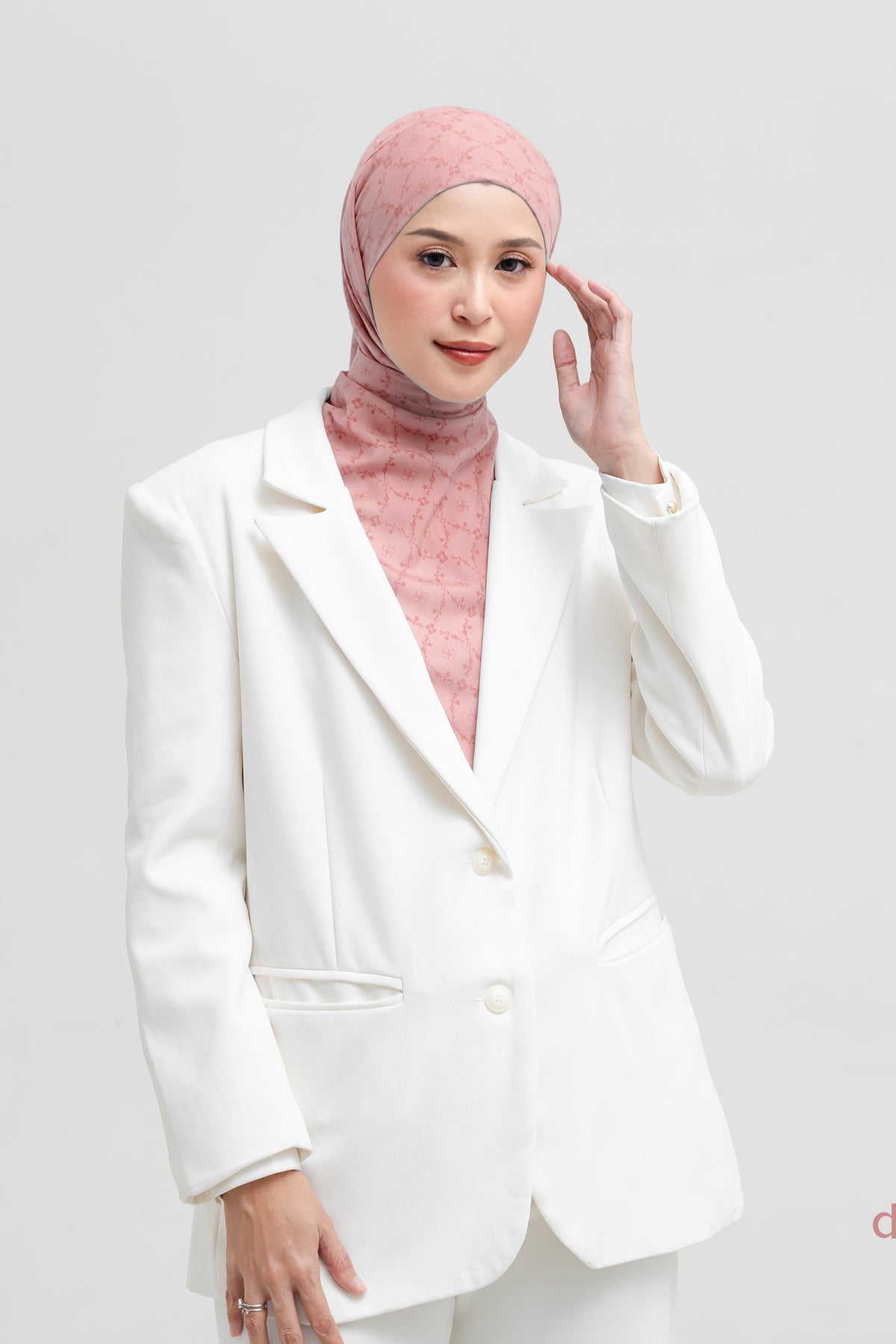Ultrafine Ileana Hijab Khimar Bandana Khiban Premium
