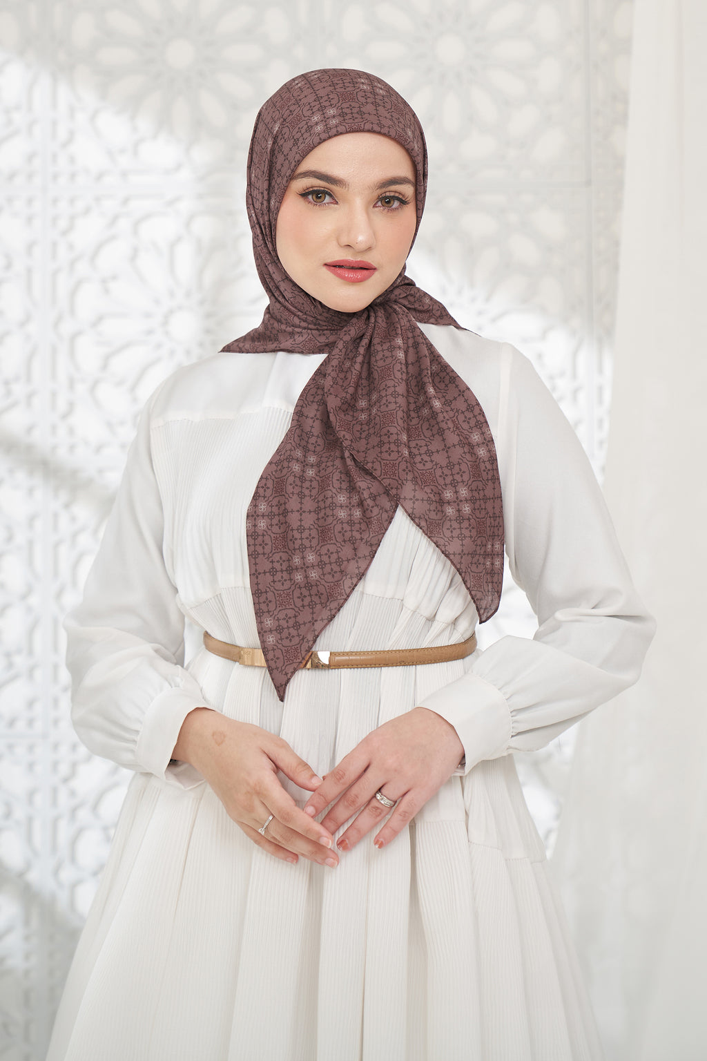 Ultrafine Jenna Scarf Kerudung Segi Empat