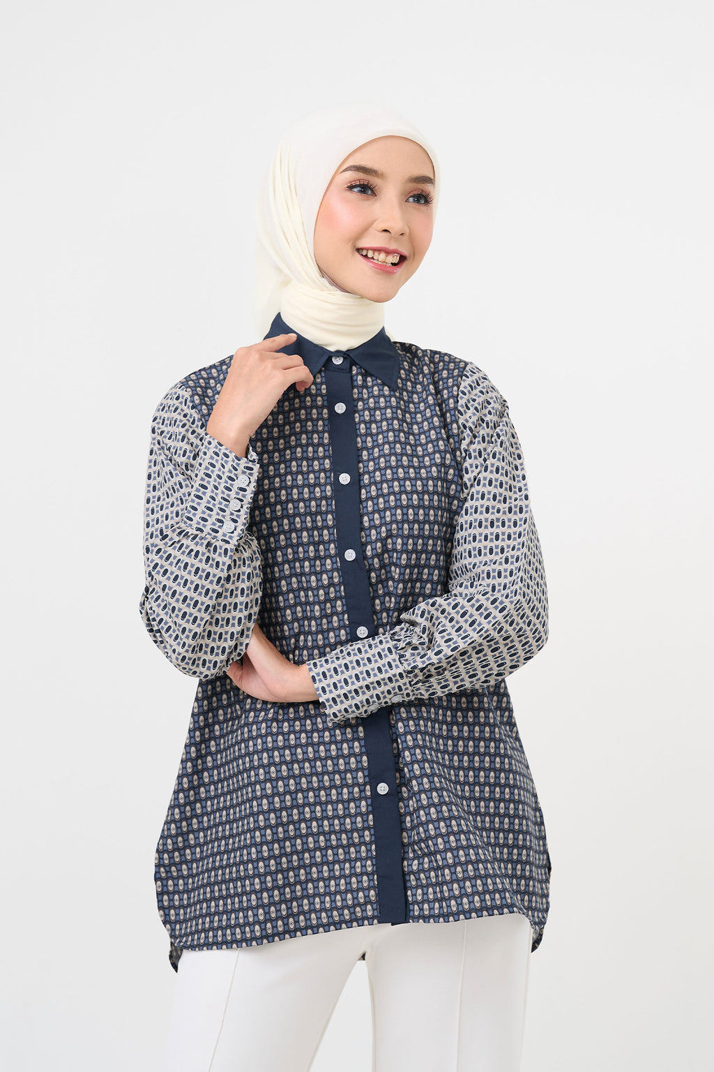 Kemeja Wanita Kaira Series