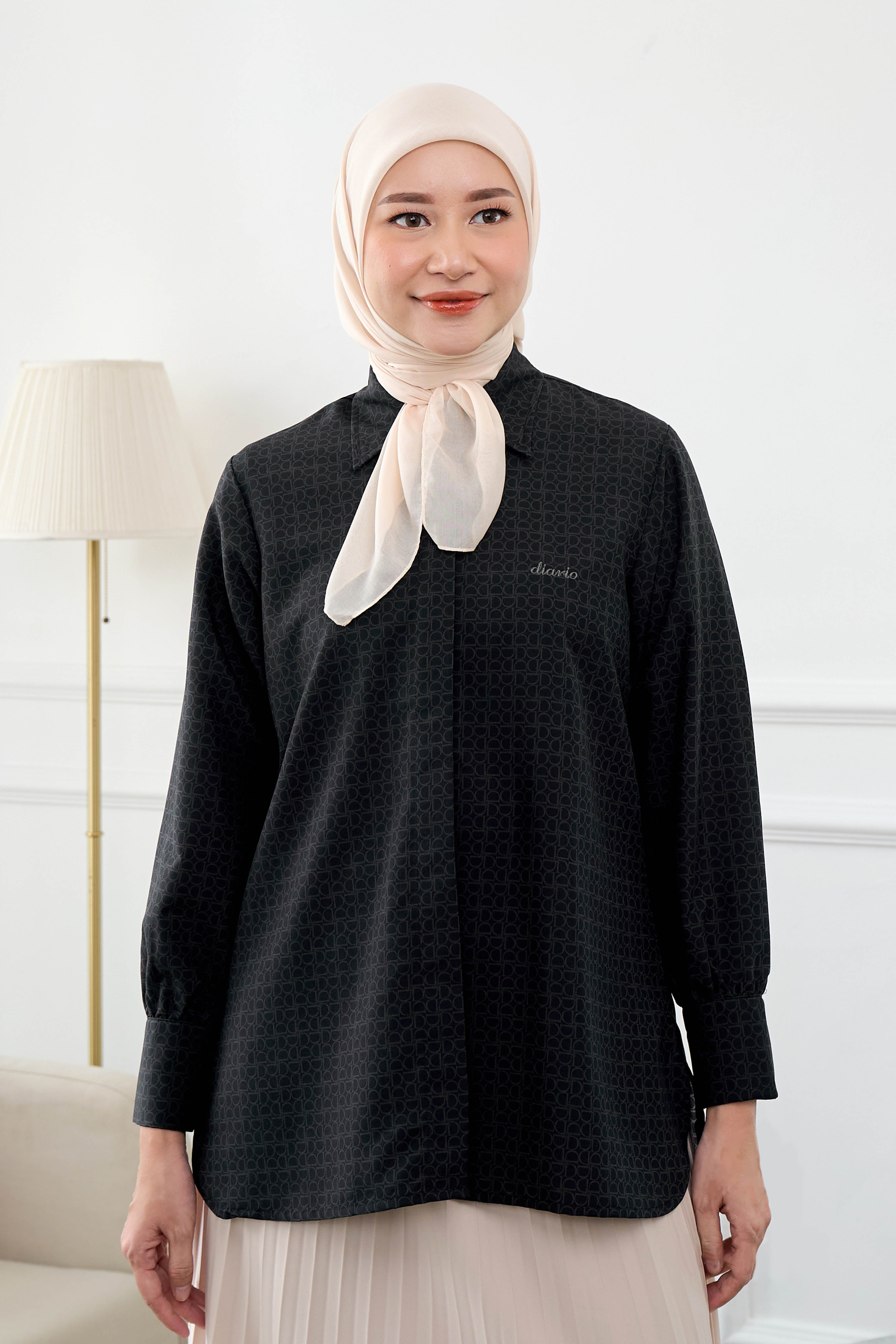 Kemeja Wanita Karina Series