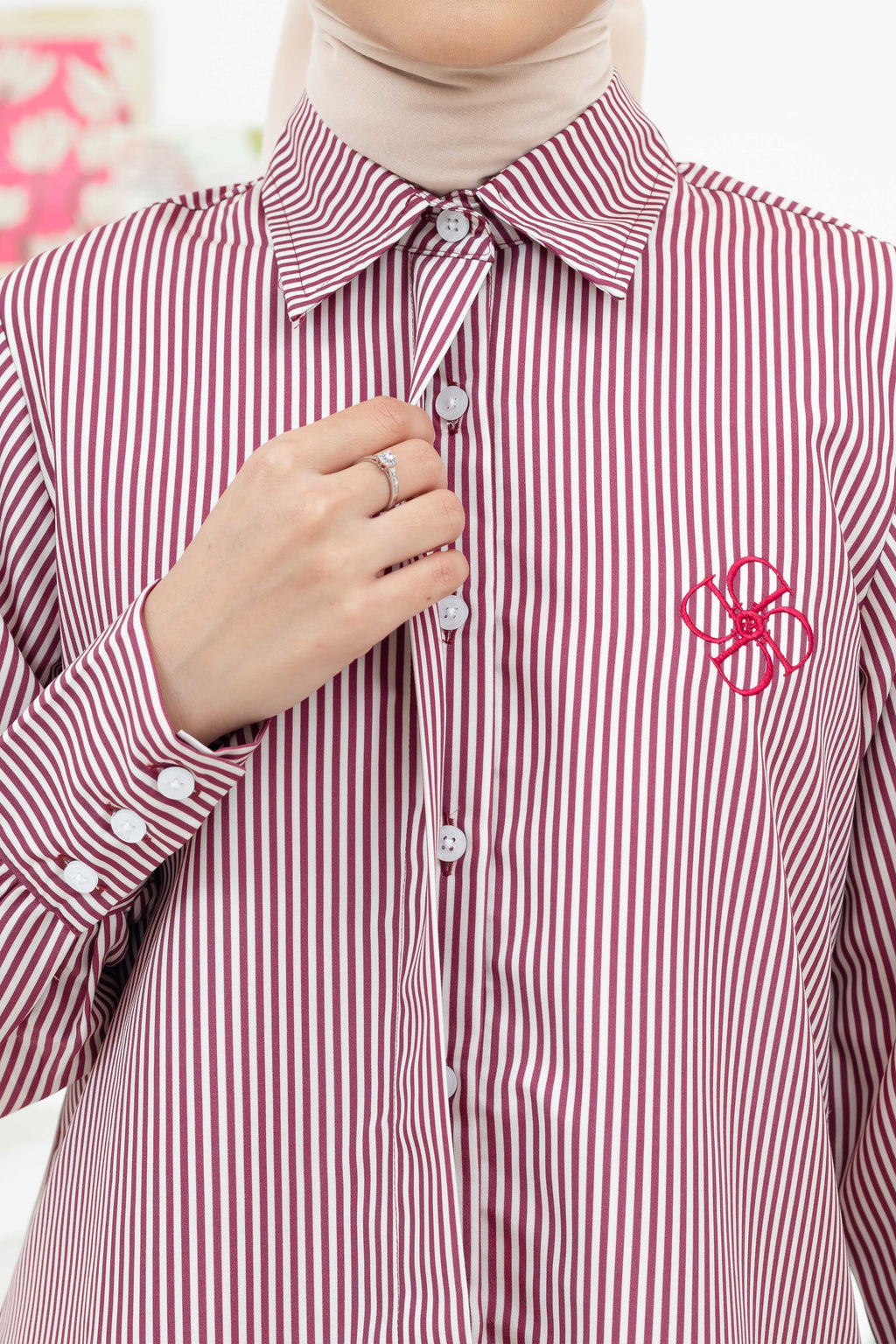 Kemeja Wanita Strip Adeline