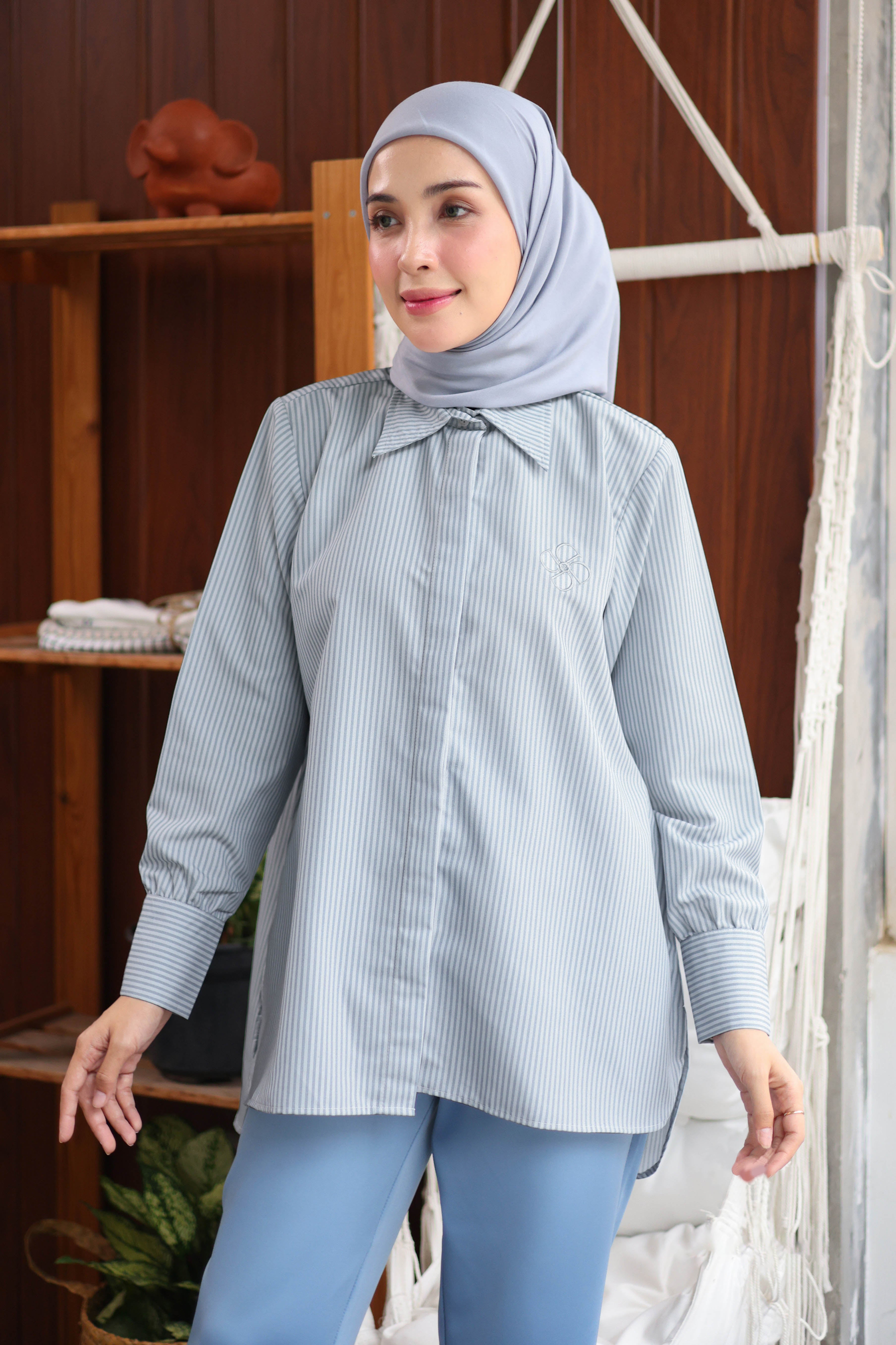Kemeja Wanita Strip Adeline