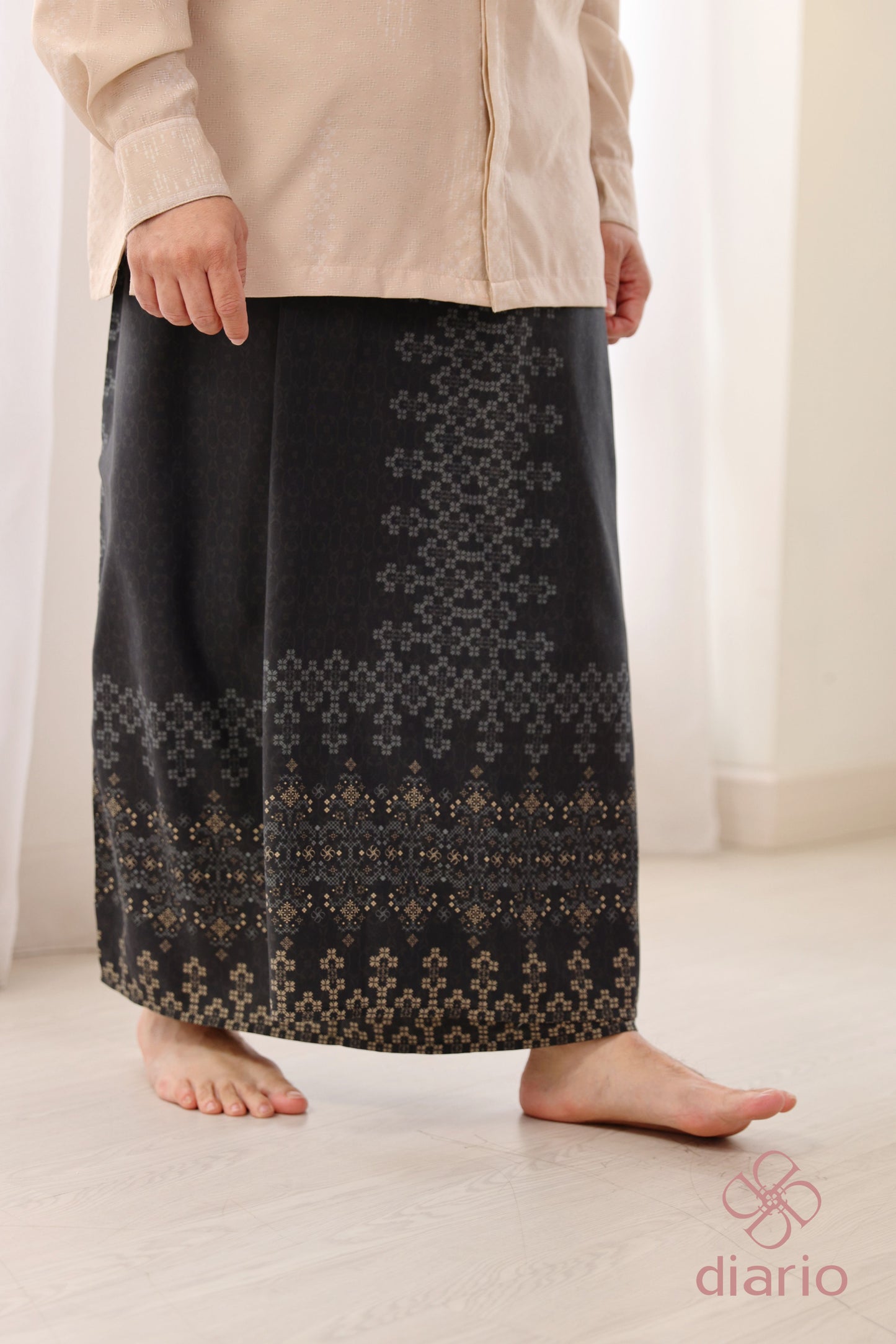 Diario - Sarung Dewasa Kaluna Series