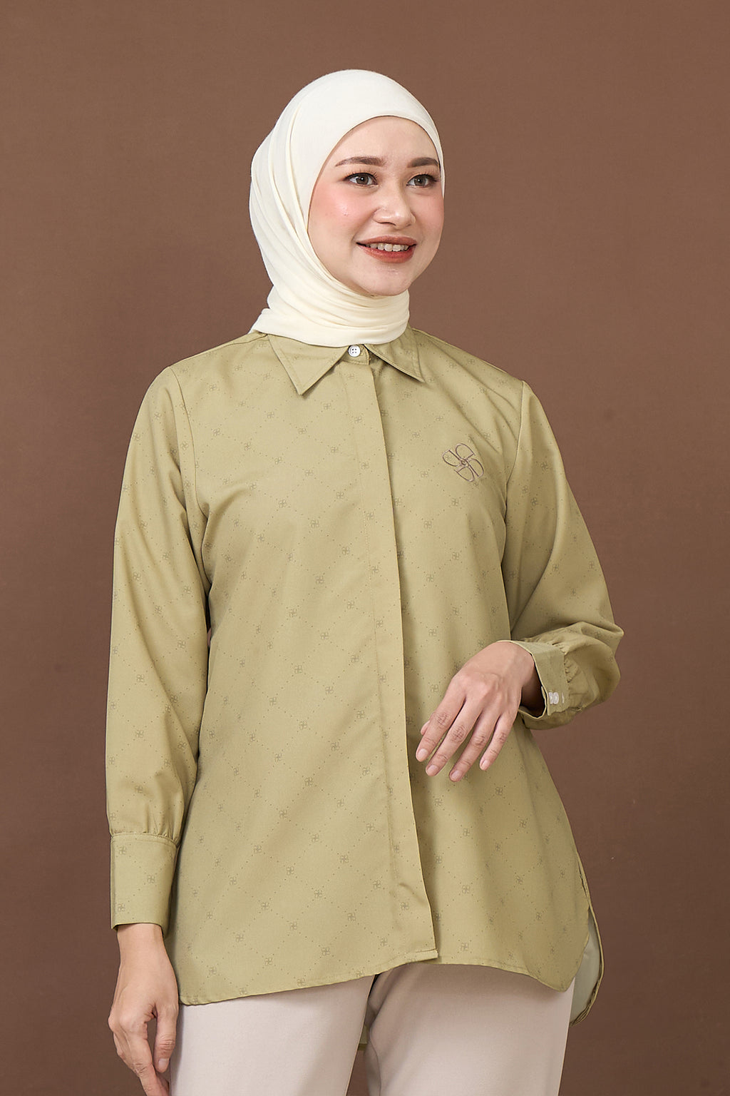 Kemeja Wanita Laura Series