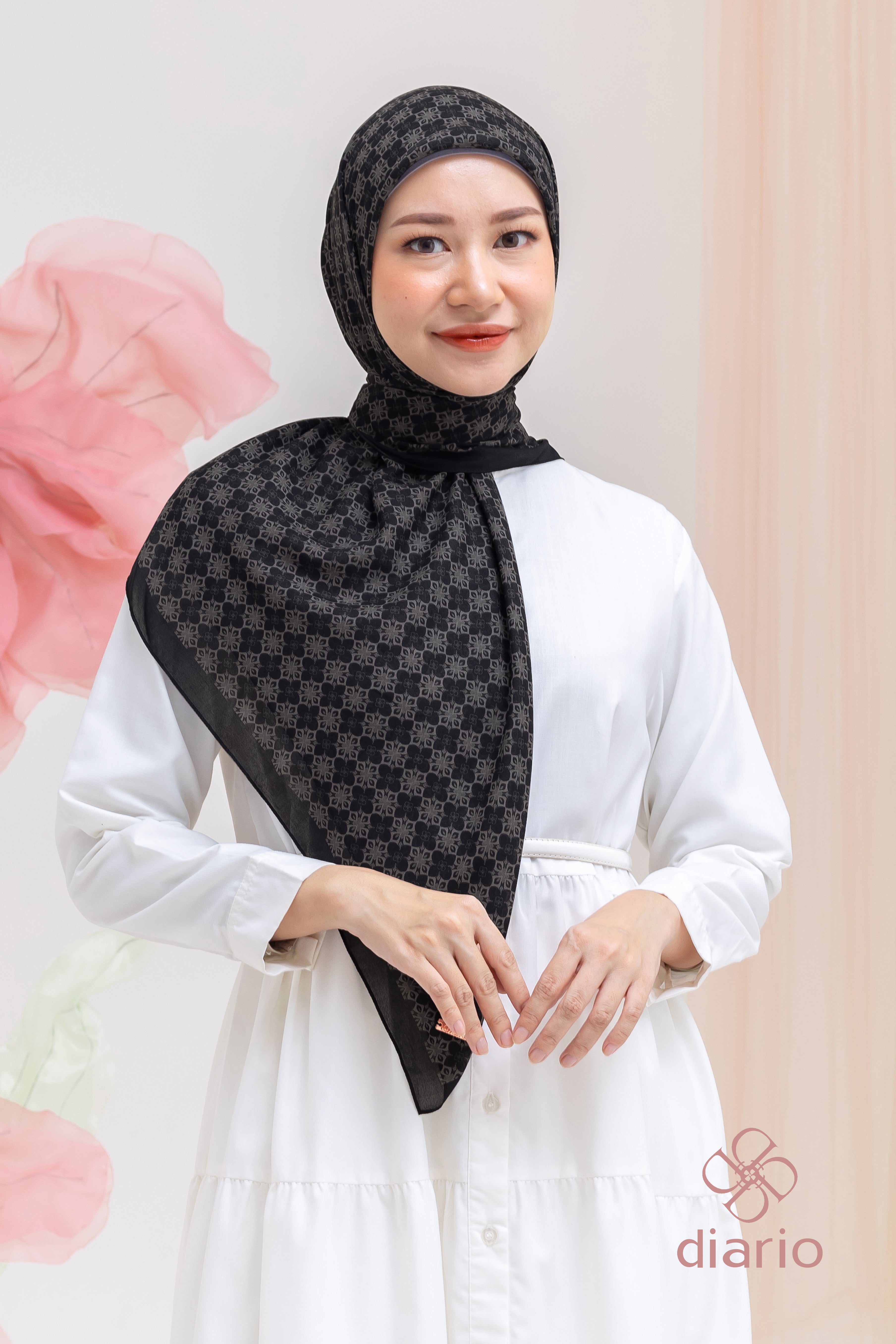 Diario - Ultrafine Lily Scarf Kerudung Segi Empat