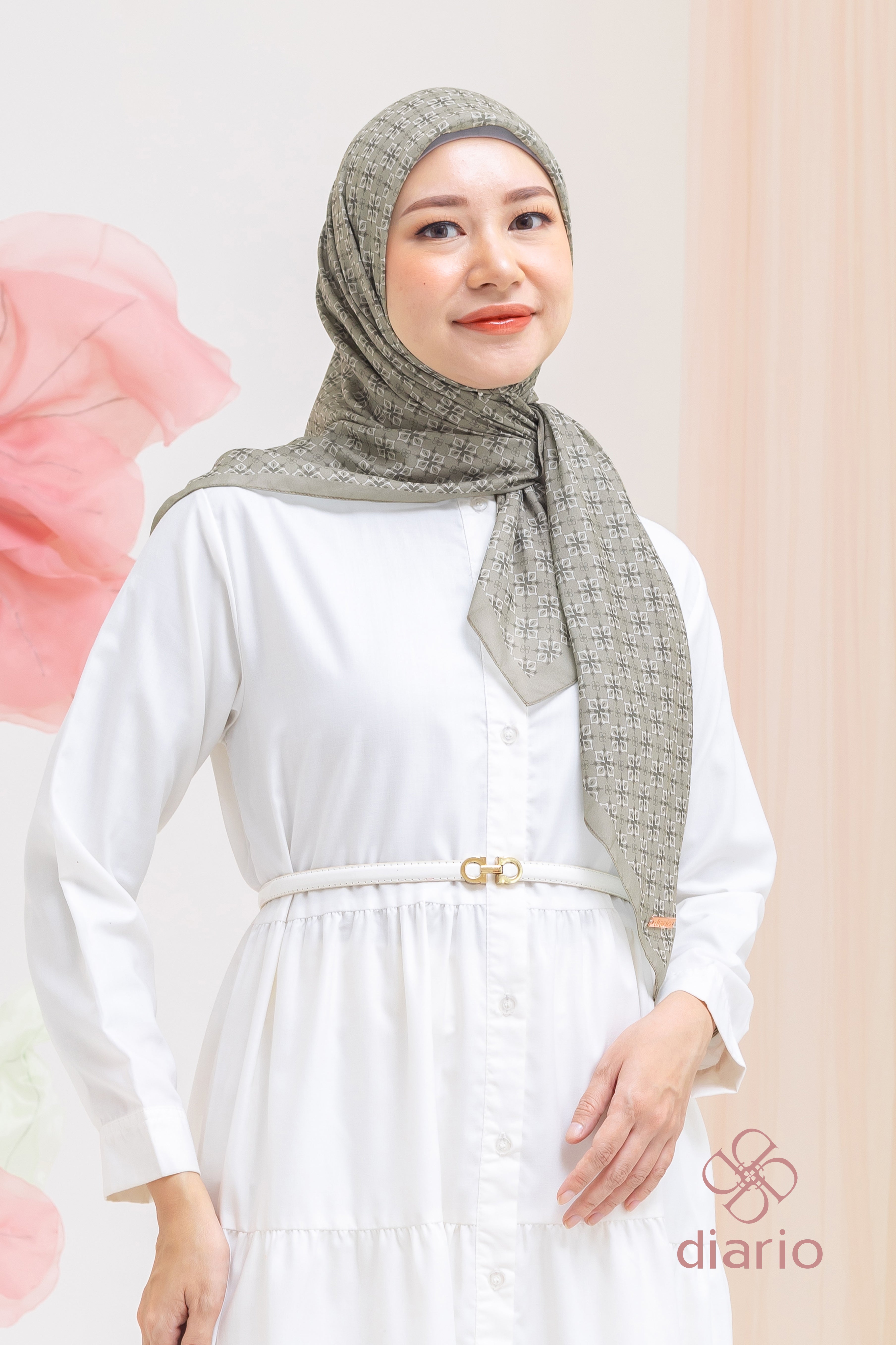 Diario - Ultrafine Lily Scarf Kerudung Segi Empat