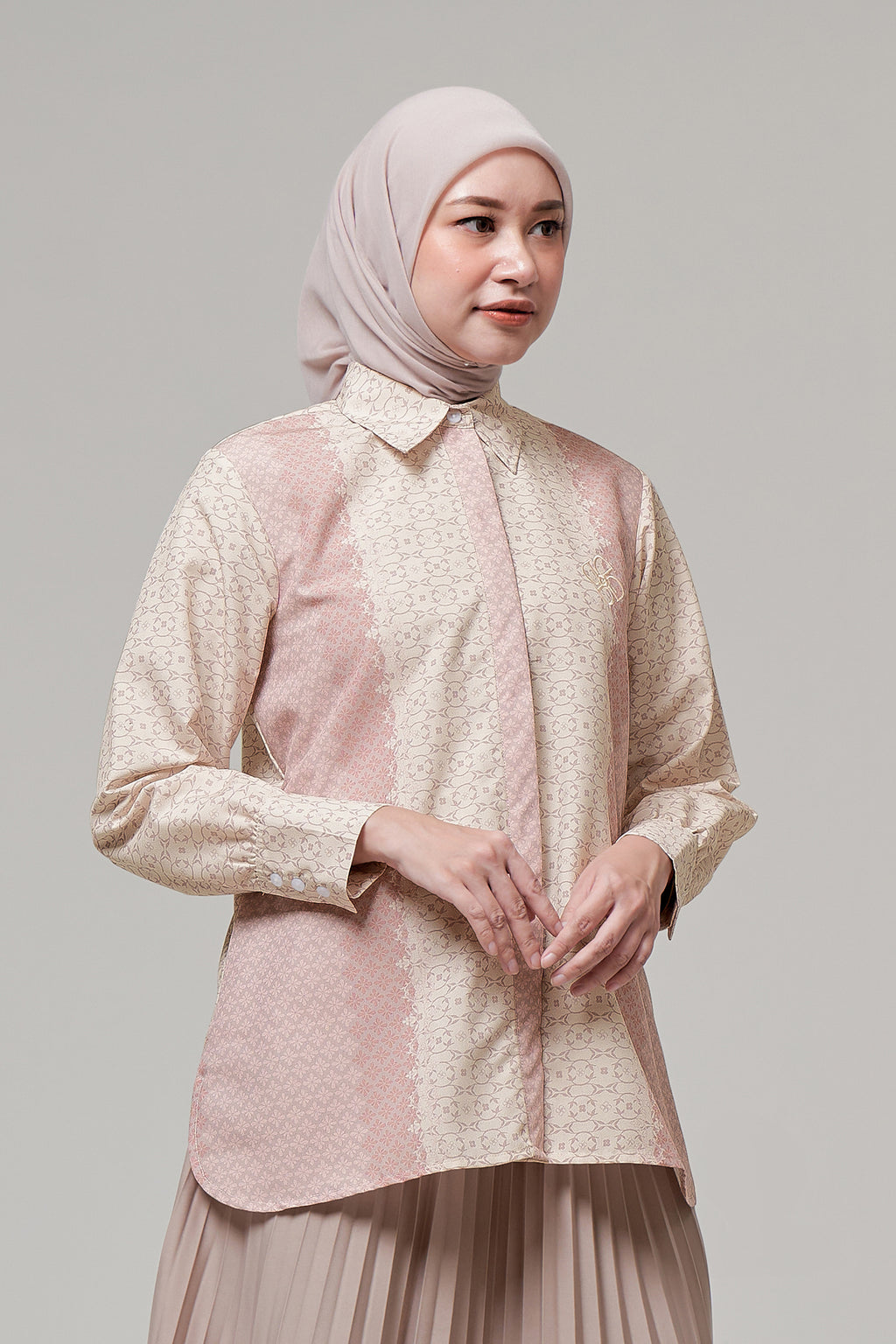 Kemeja Wanita Miranda Series