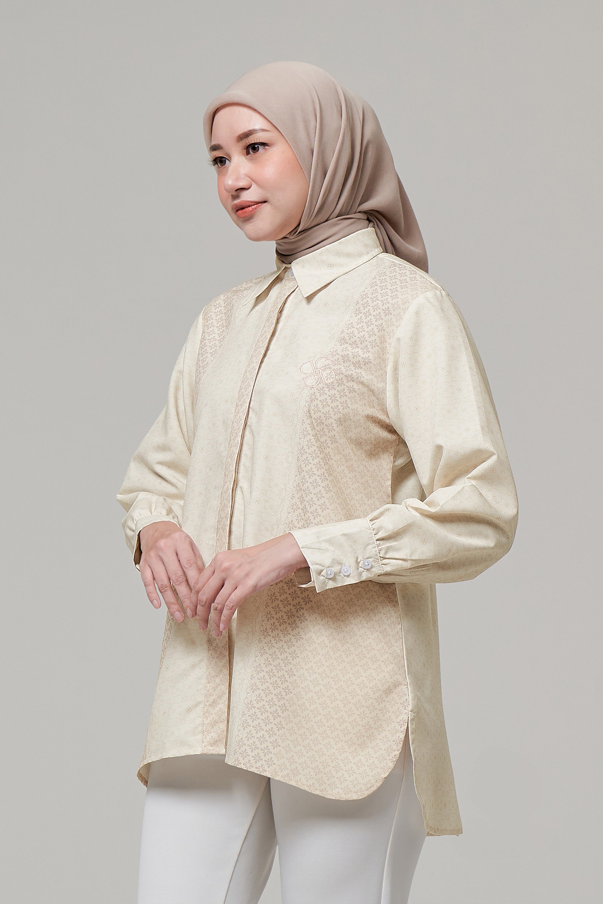 Kemeja Wanita Miranda Series