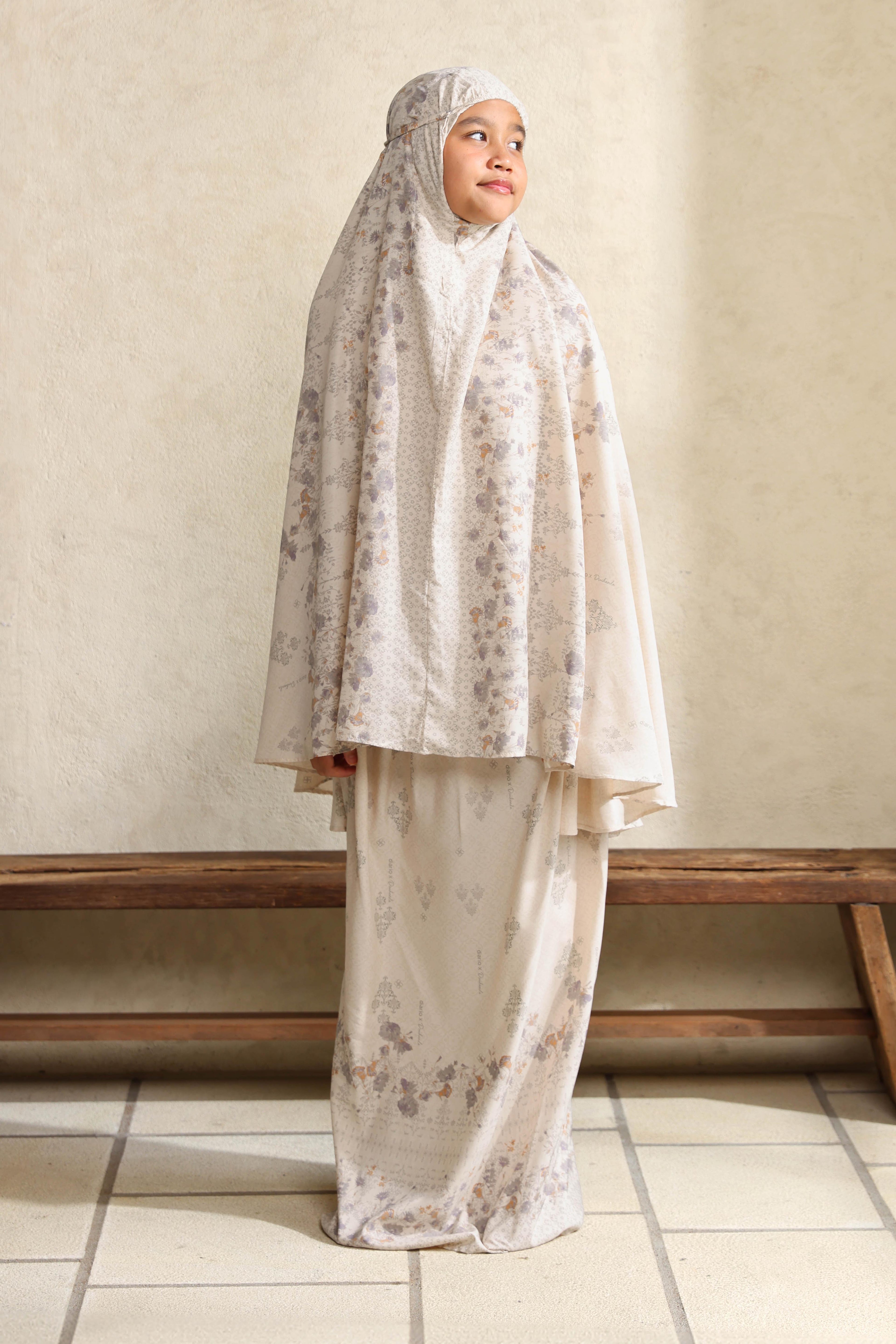 Diario x Dwihanda - Mukena Serenity Kids Free Sejadah Travel