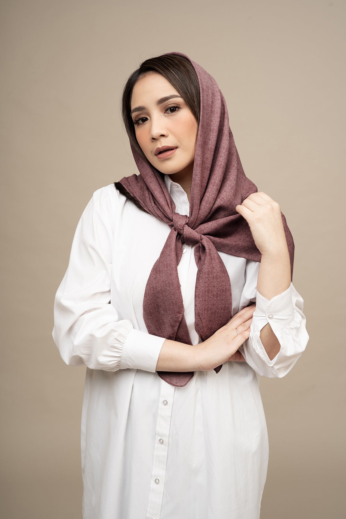 Diario x Nagita Slavina - Ultrafine Plain Scarf Kerudung Segi Empat