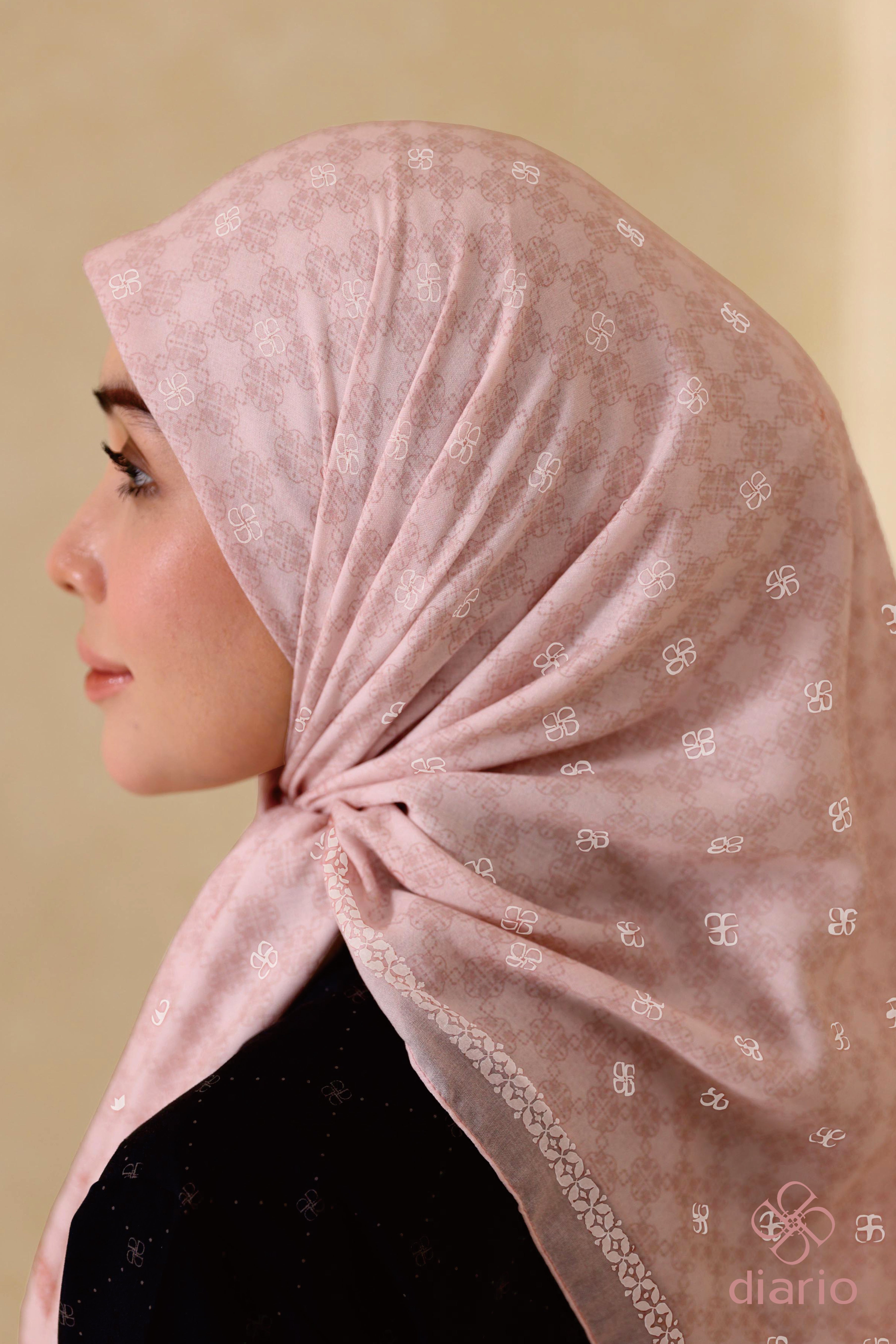 Diario - Ultrafine Najwa Scarf Kerudung Segi Empat