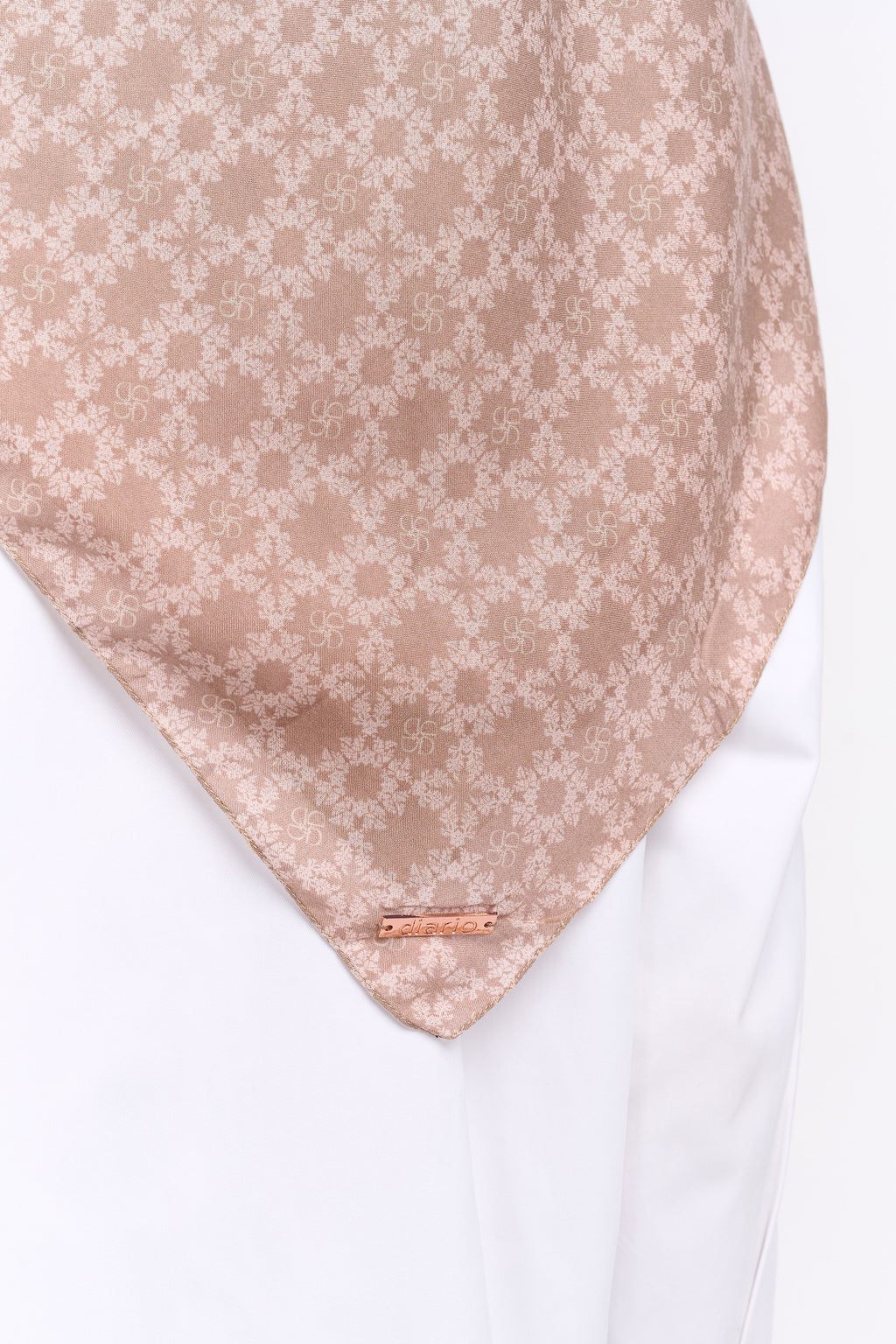 Ultrafine Callista Scarf Kerudung Segi Empat