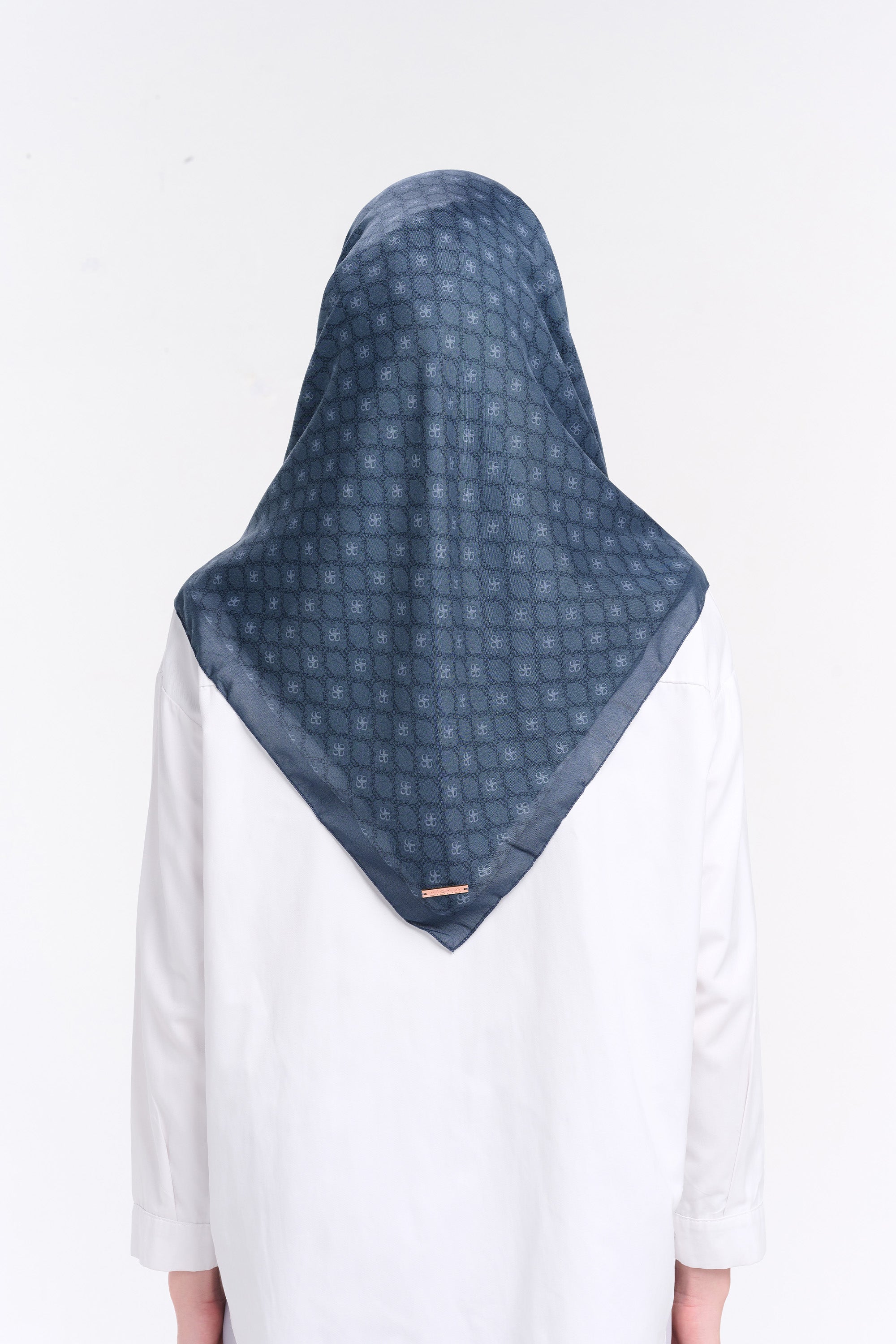 Ultrafine Ferisha Scarf Kerudung Segi Empat